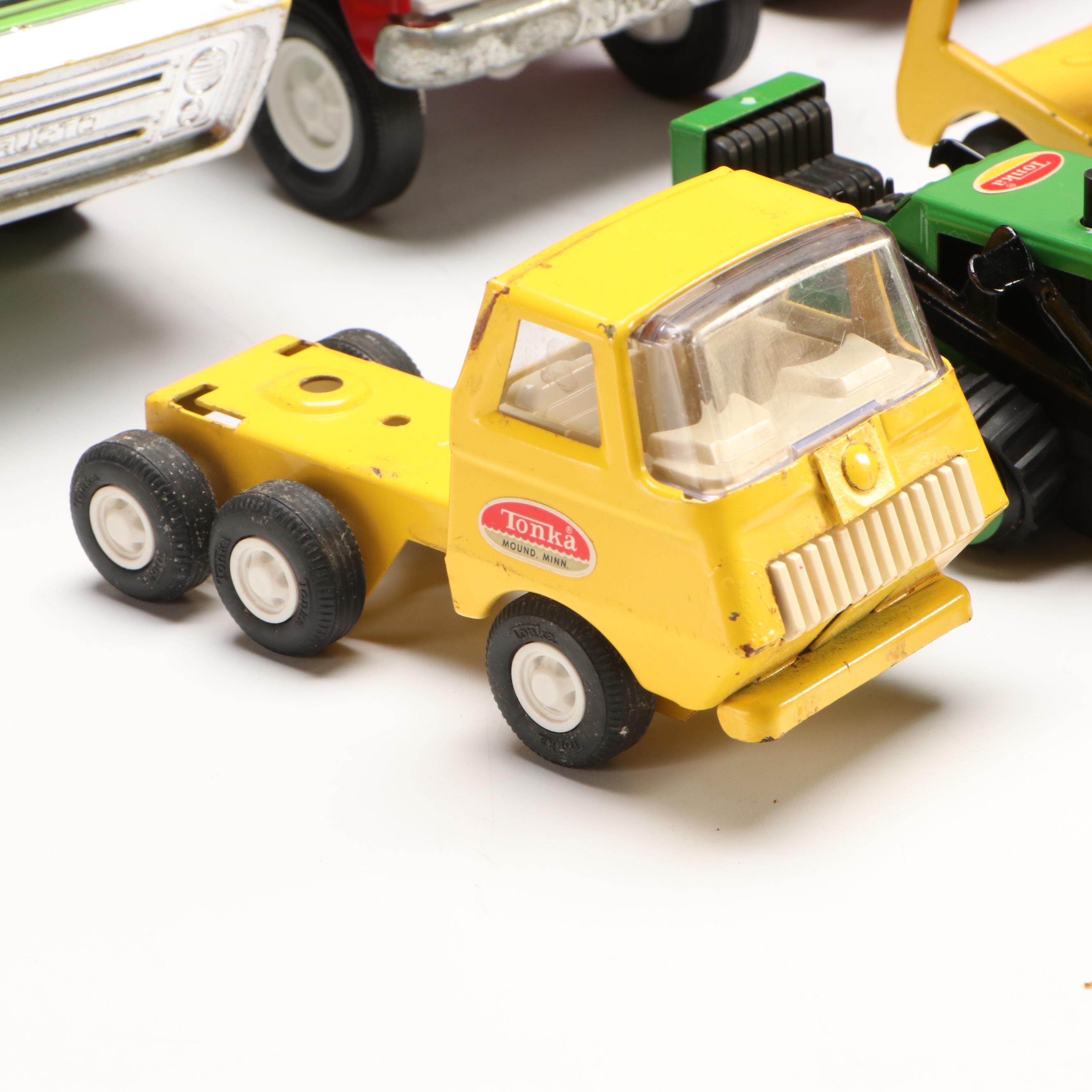 Ertl Box Truck with Tonka, Structo and More Vintage Diecast Vehicles