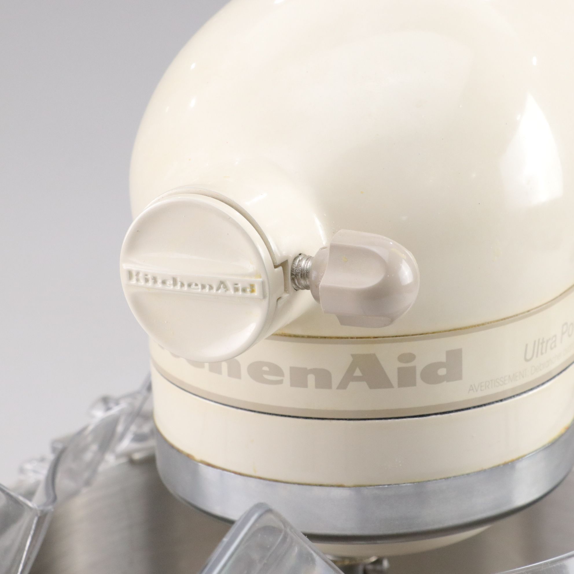 KitchenAid Ultra Power 4.5 Quart Stand Mixer in Cream