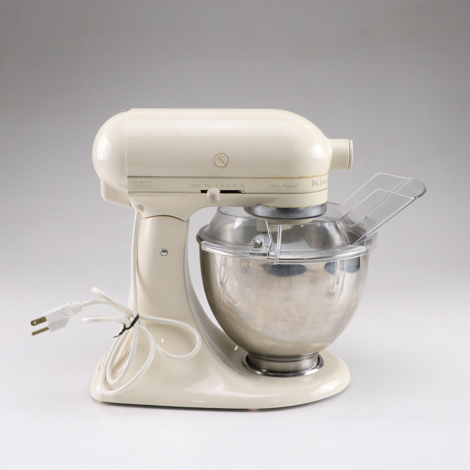 KitchenAid Ultra Power 4.5 Quart Stand Mixer in Cream