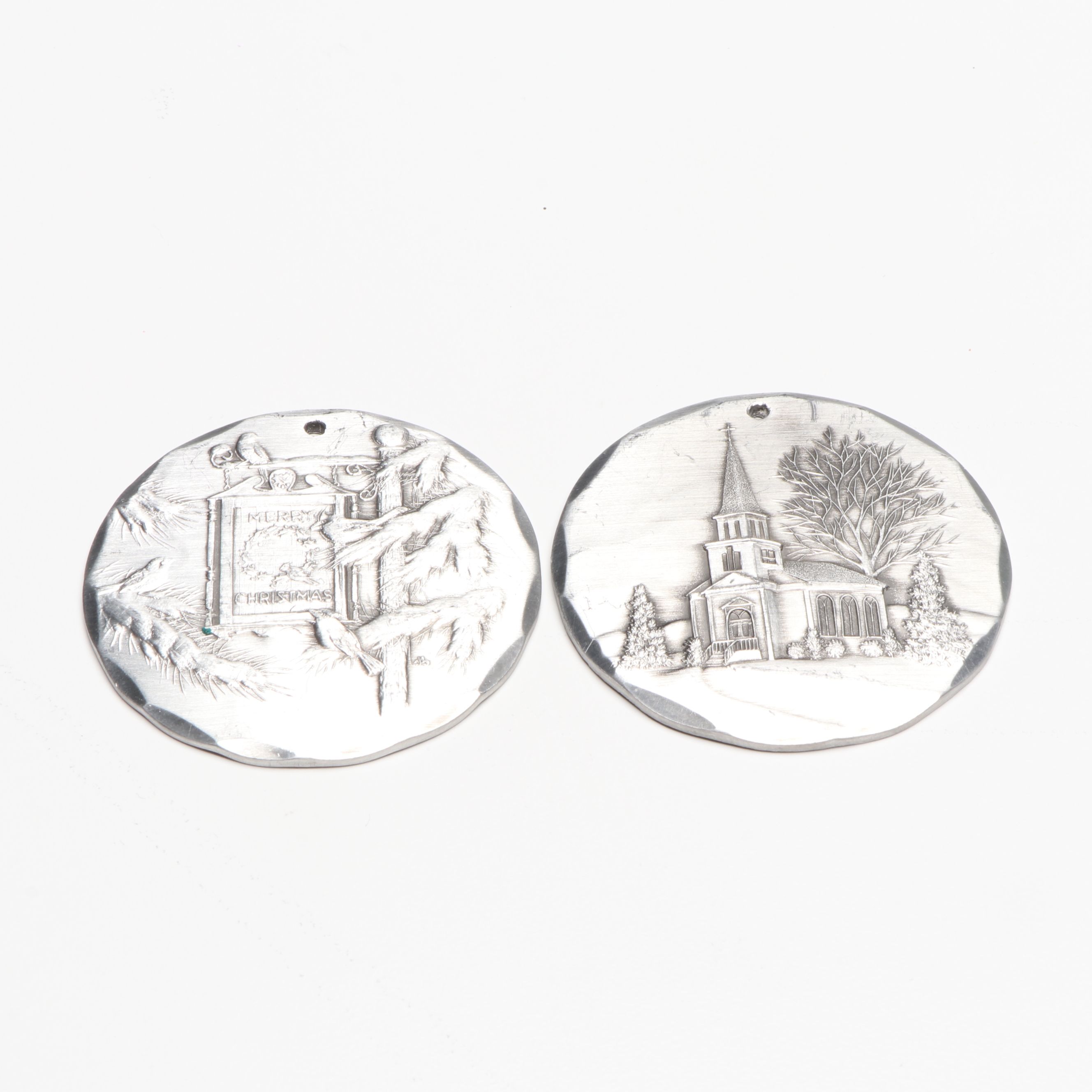 Atlantic Mold Christmas Carolers Tree Light with Decorative Icicles and More