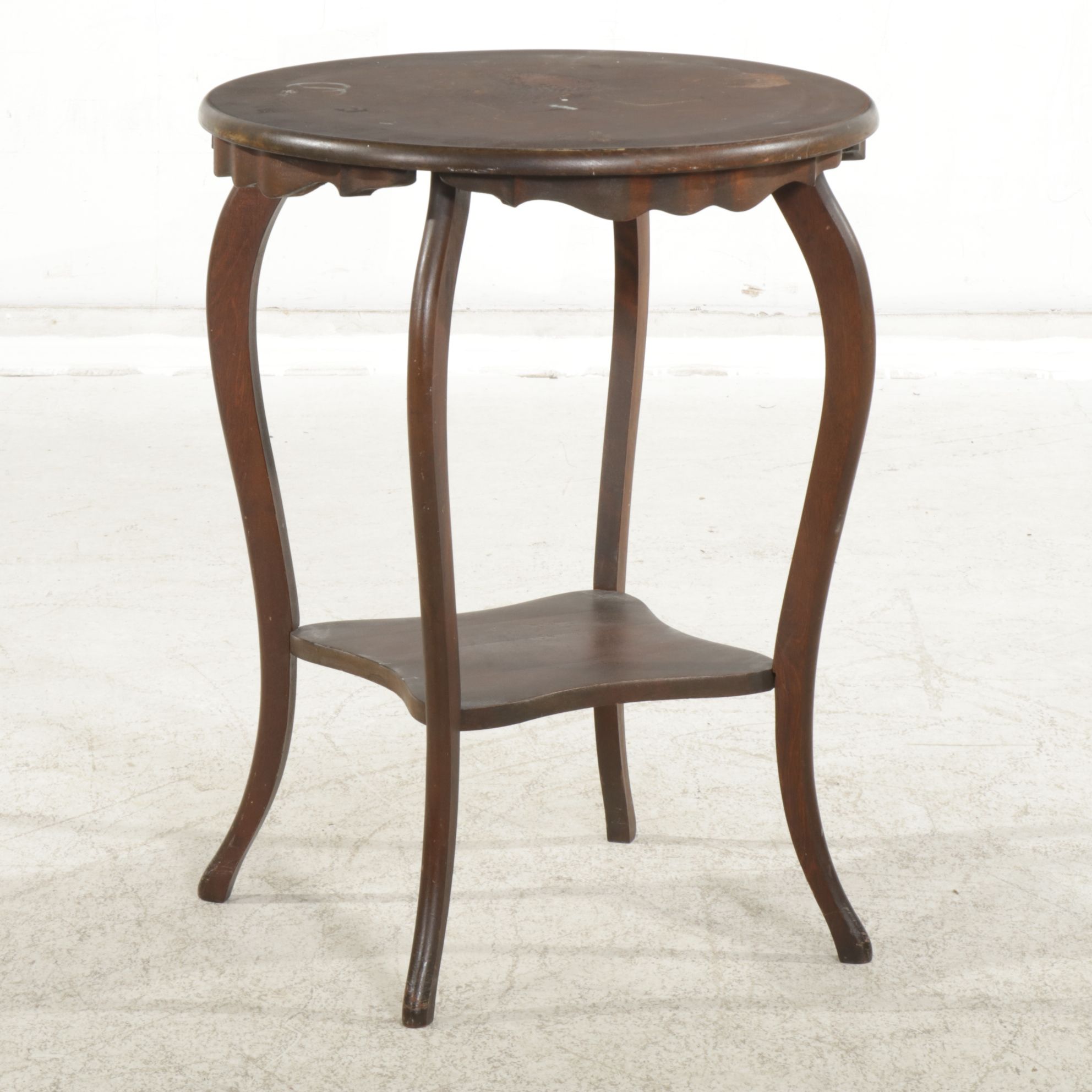 Victorian Mahogany Center Table, Early 20th Century