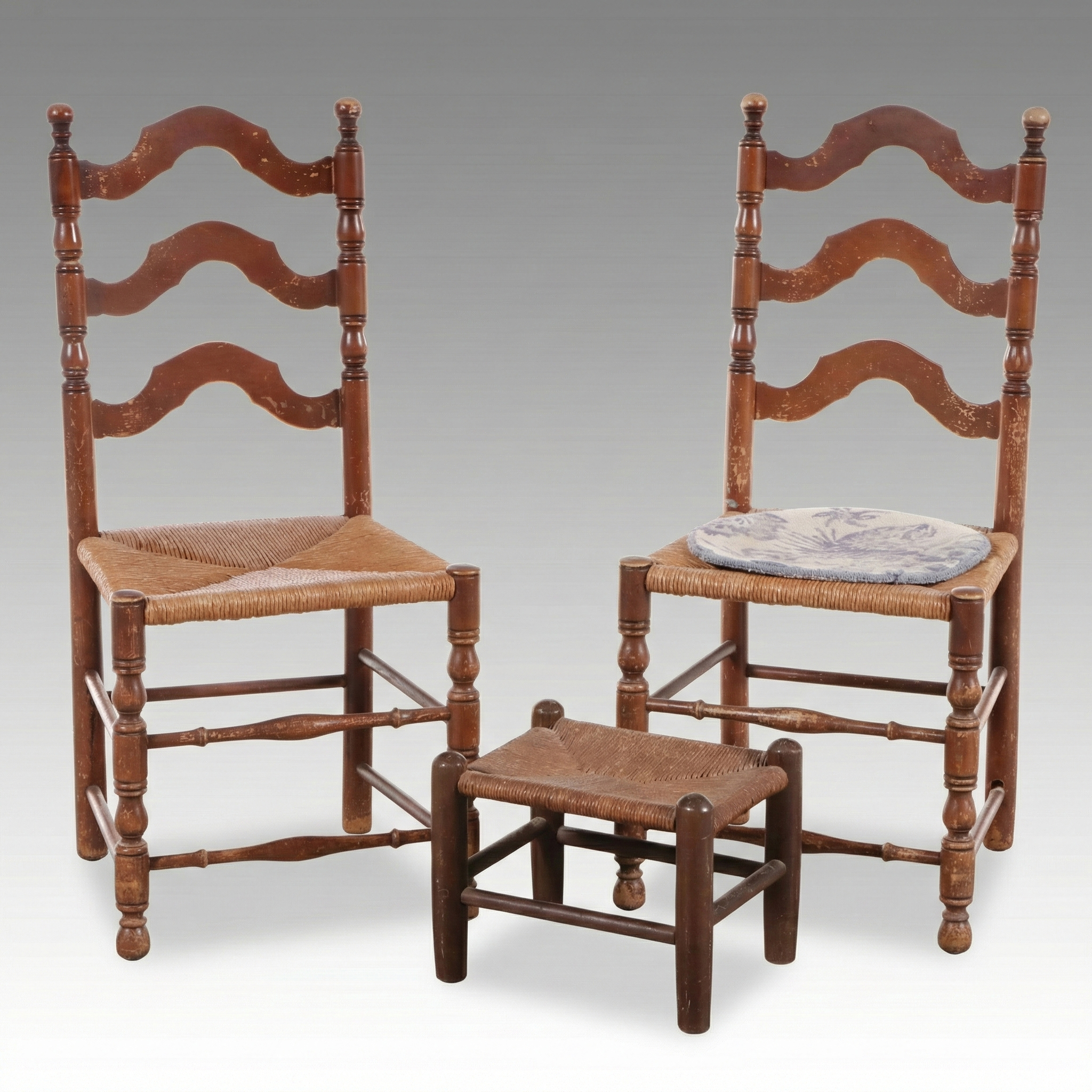 Pair of American Colonial Style Side Chairs with Rush Footstool, 20th Century
