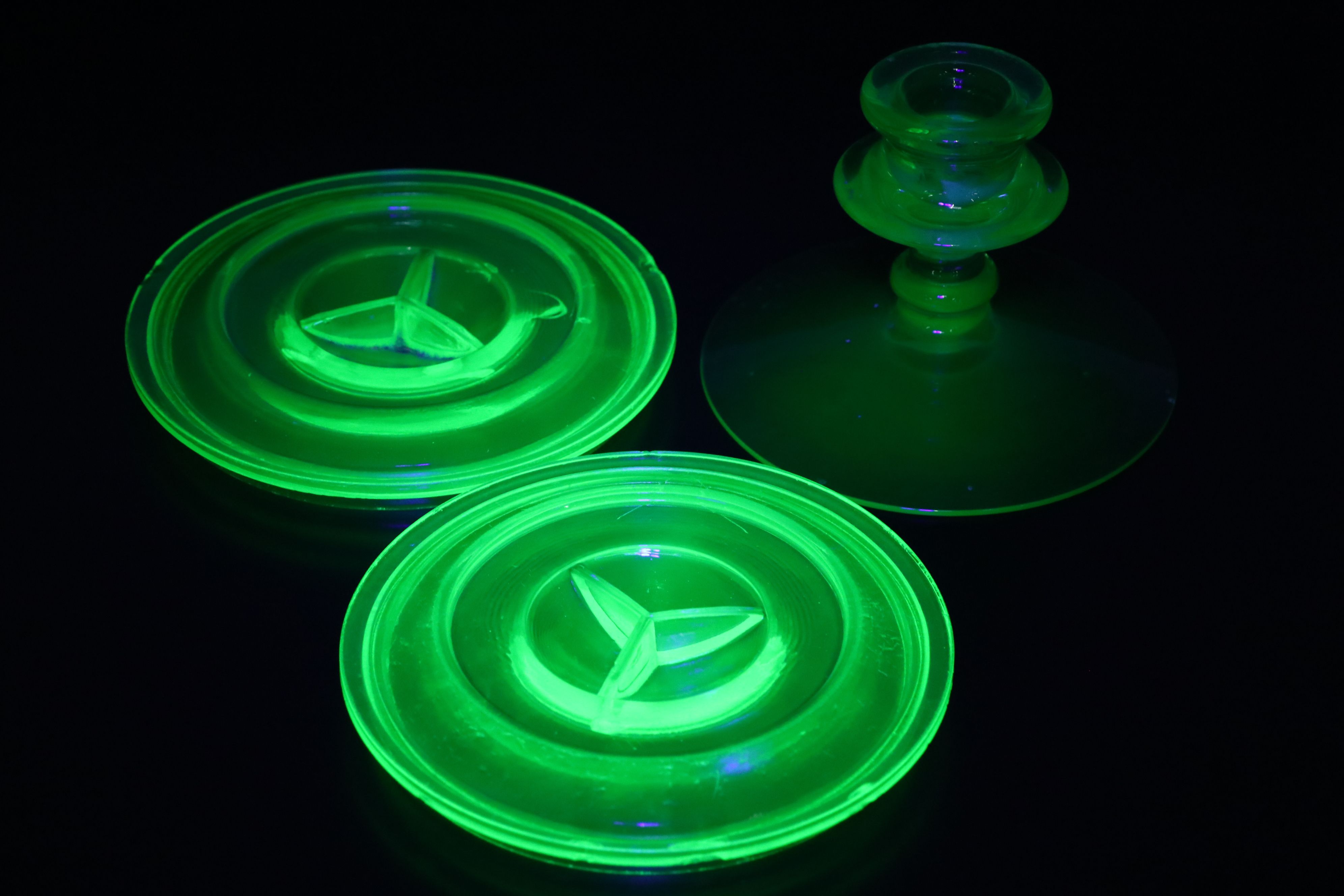 Art Deco Style Creamer and Sugar Bowl with More Uranium Glass Dinnerware