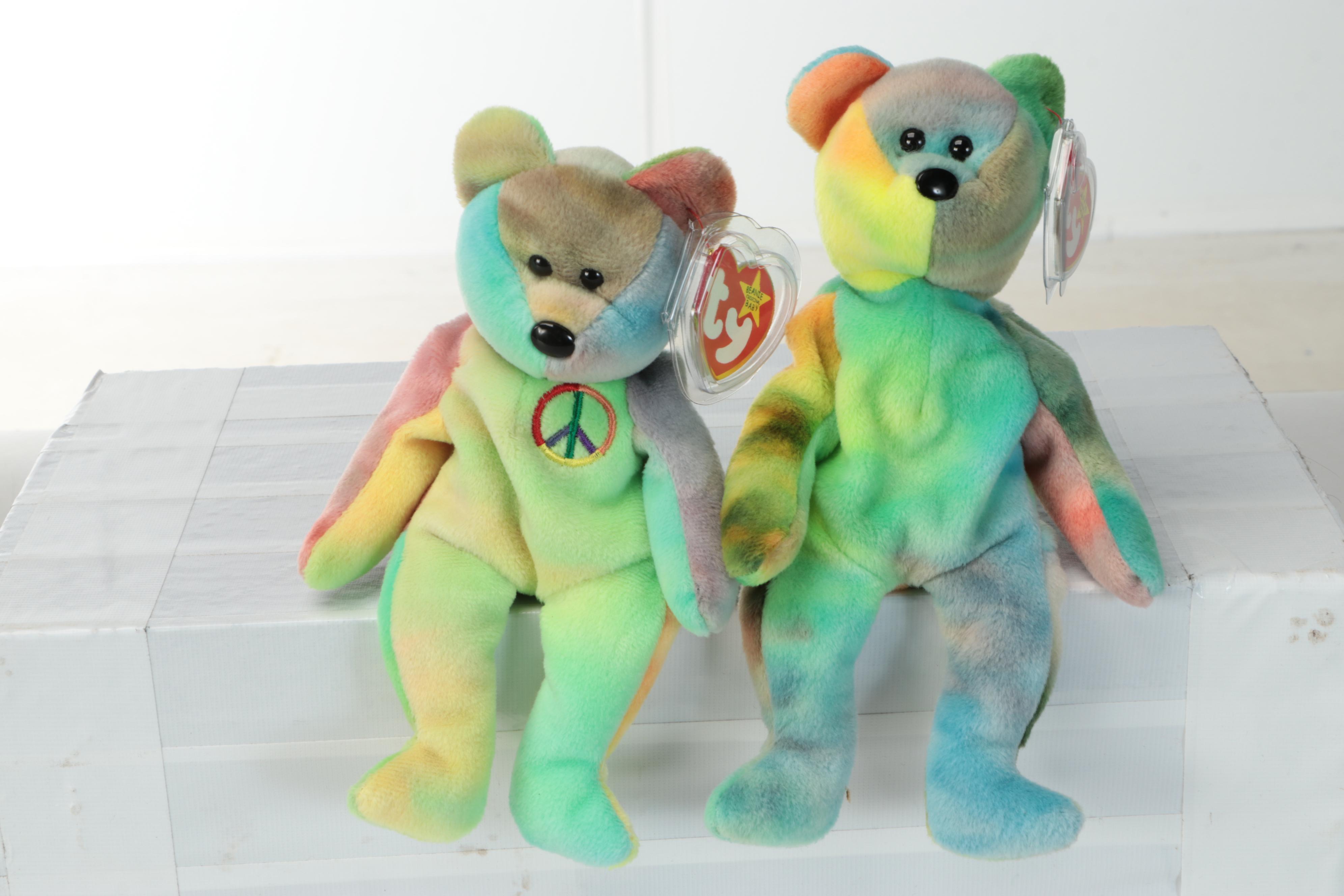 Beanie Babies Featuring Roxie and Purr with Pokémon Snorlax Stuffed Toy