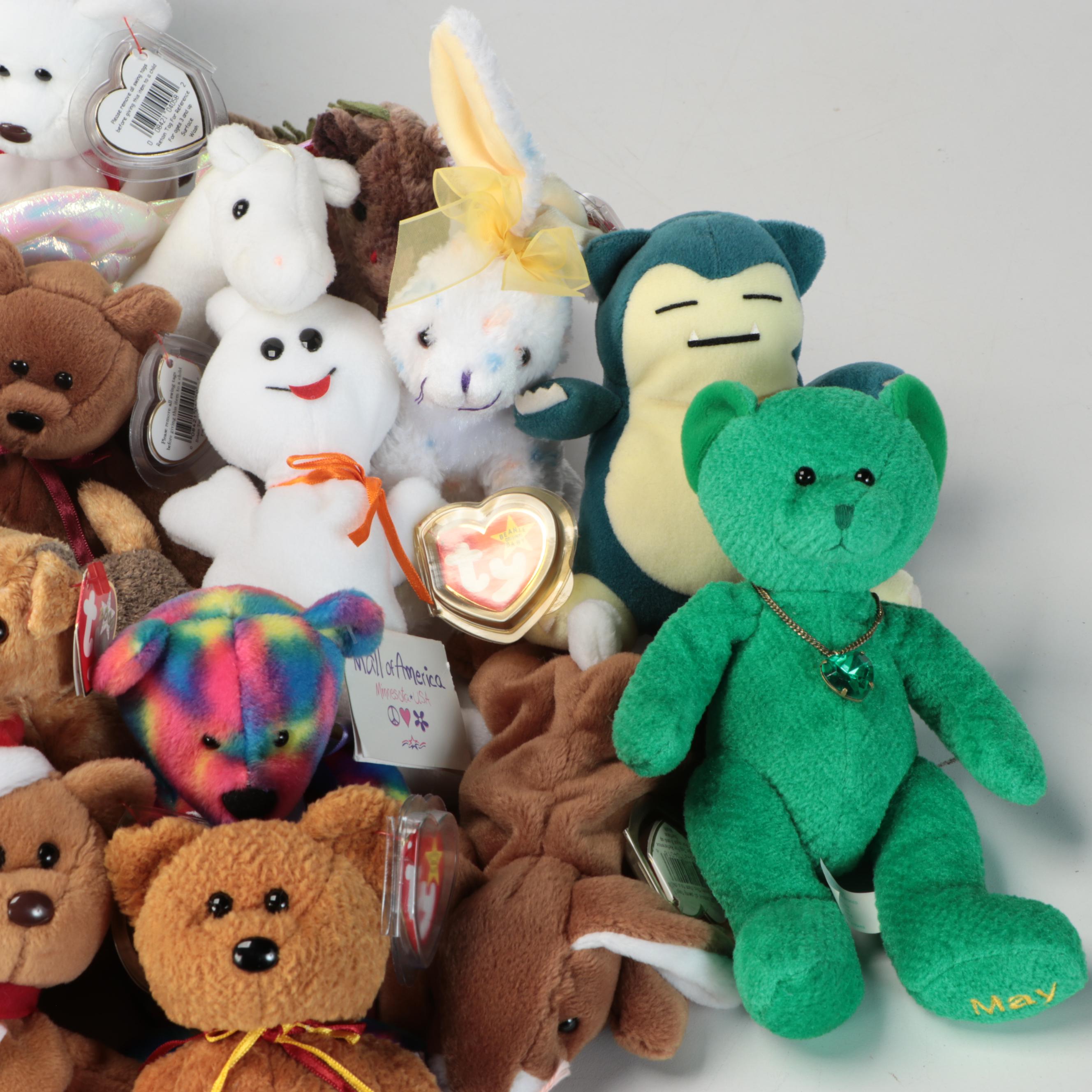 Beanie Babies Featuring Roxie and Purr with Pokémon Snorlax Stuffed Toy