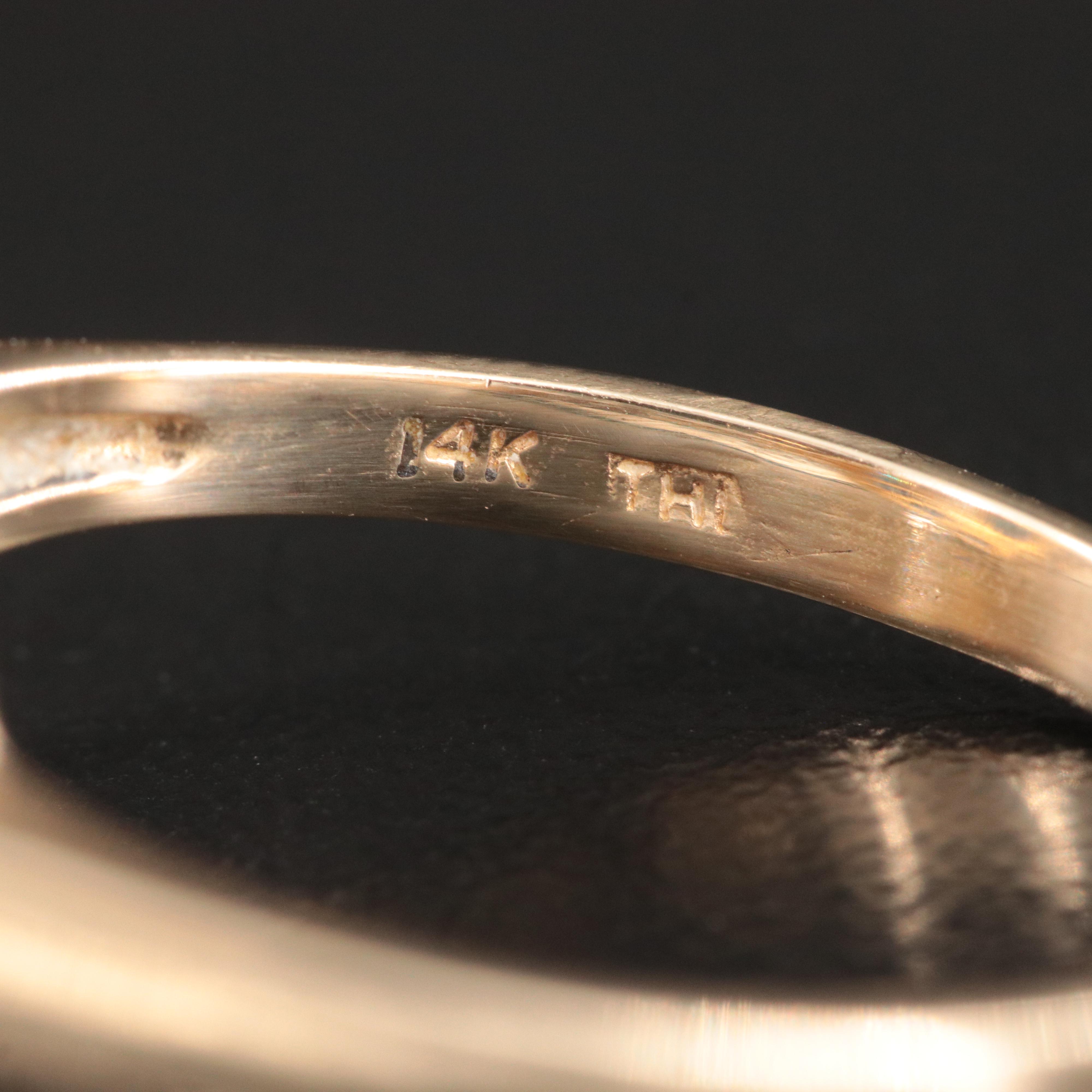 Vintage 14K Sapphire and Diamond  Ring