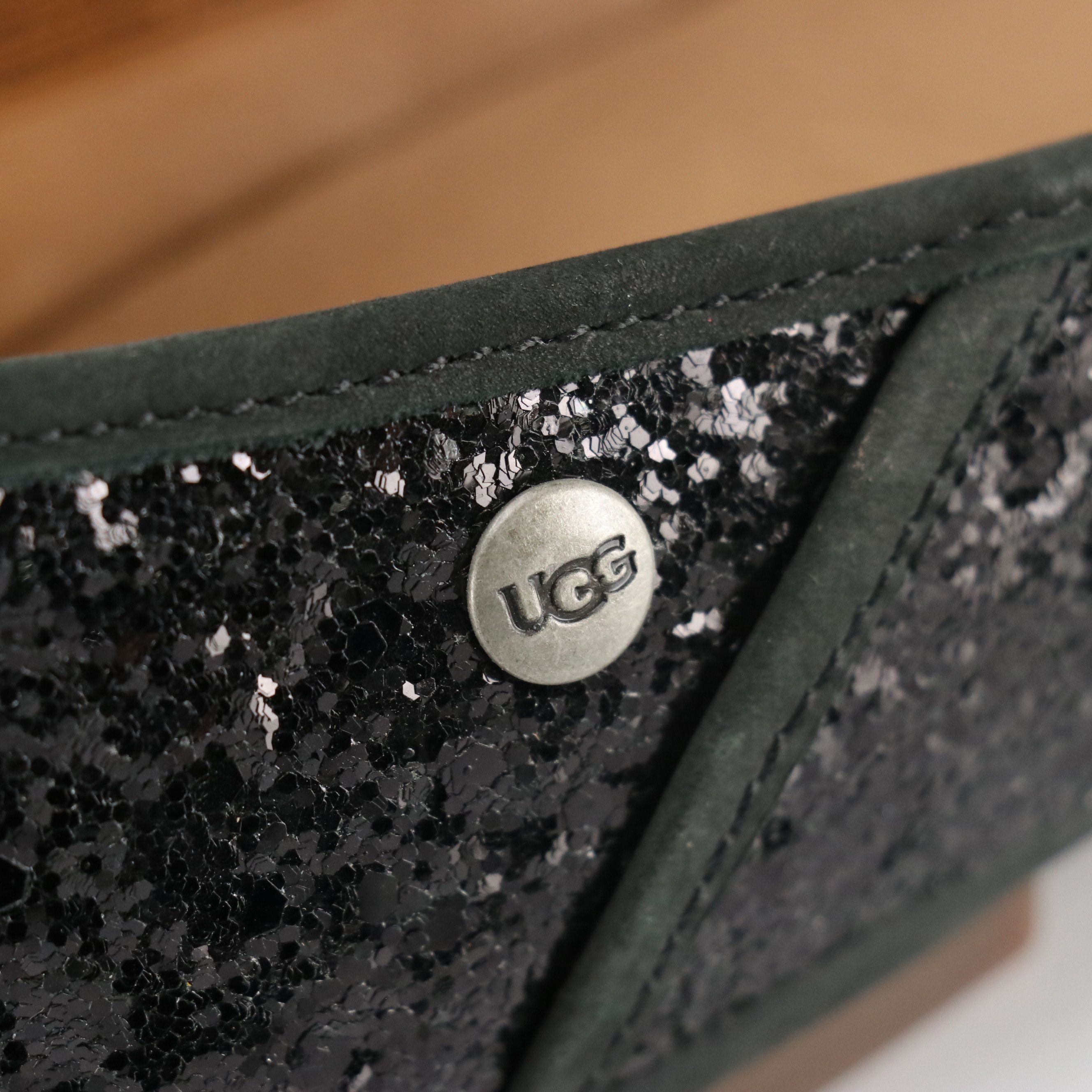 UGG Antora F8713D Glitter Ballet Flats with Shearling Detail