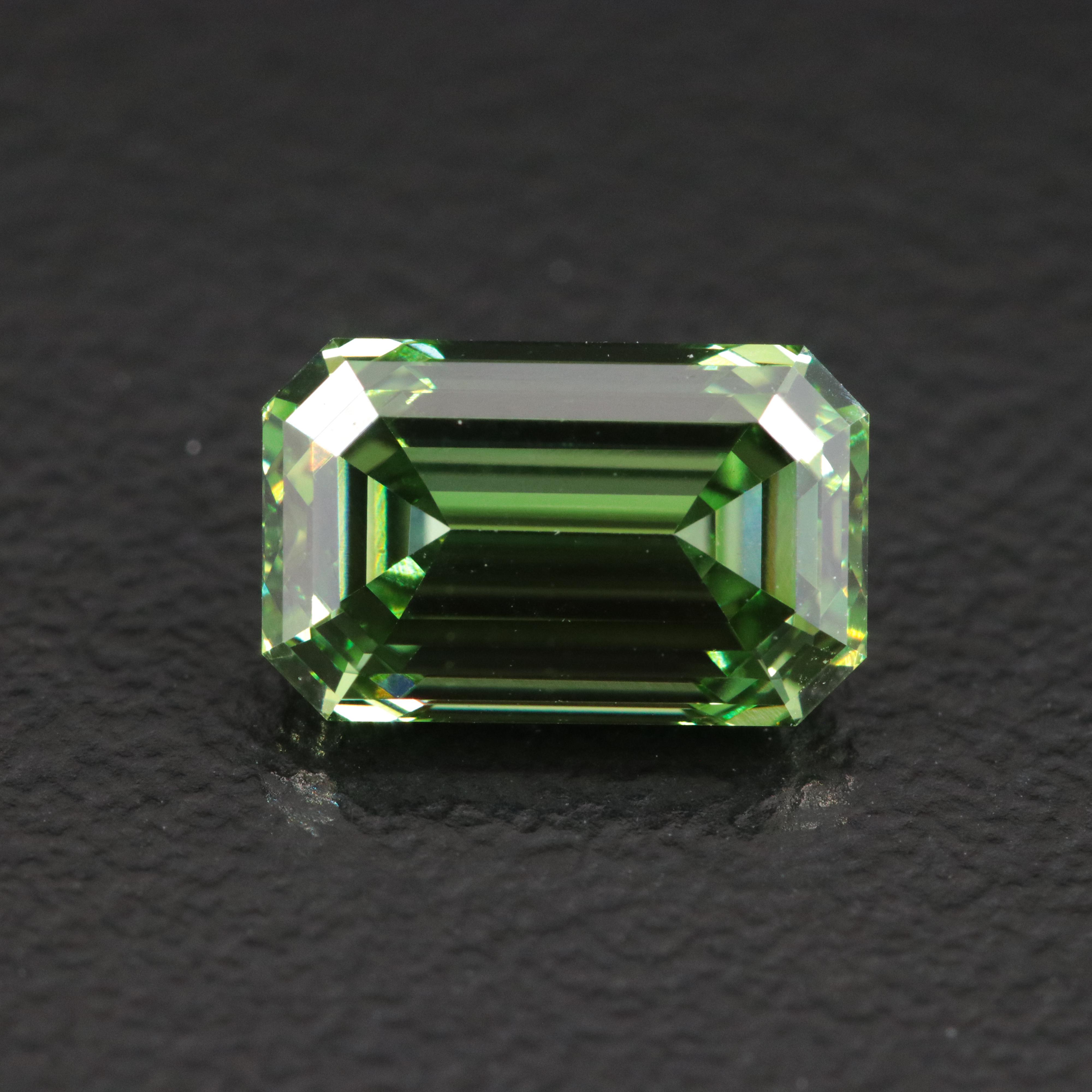 Loose 2.04 CT Lab Grown Fancy Green Diamond with IGI Report