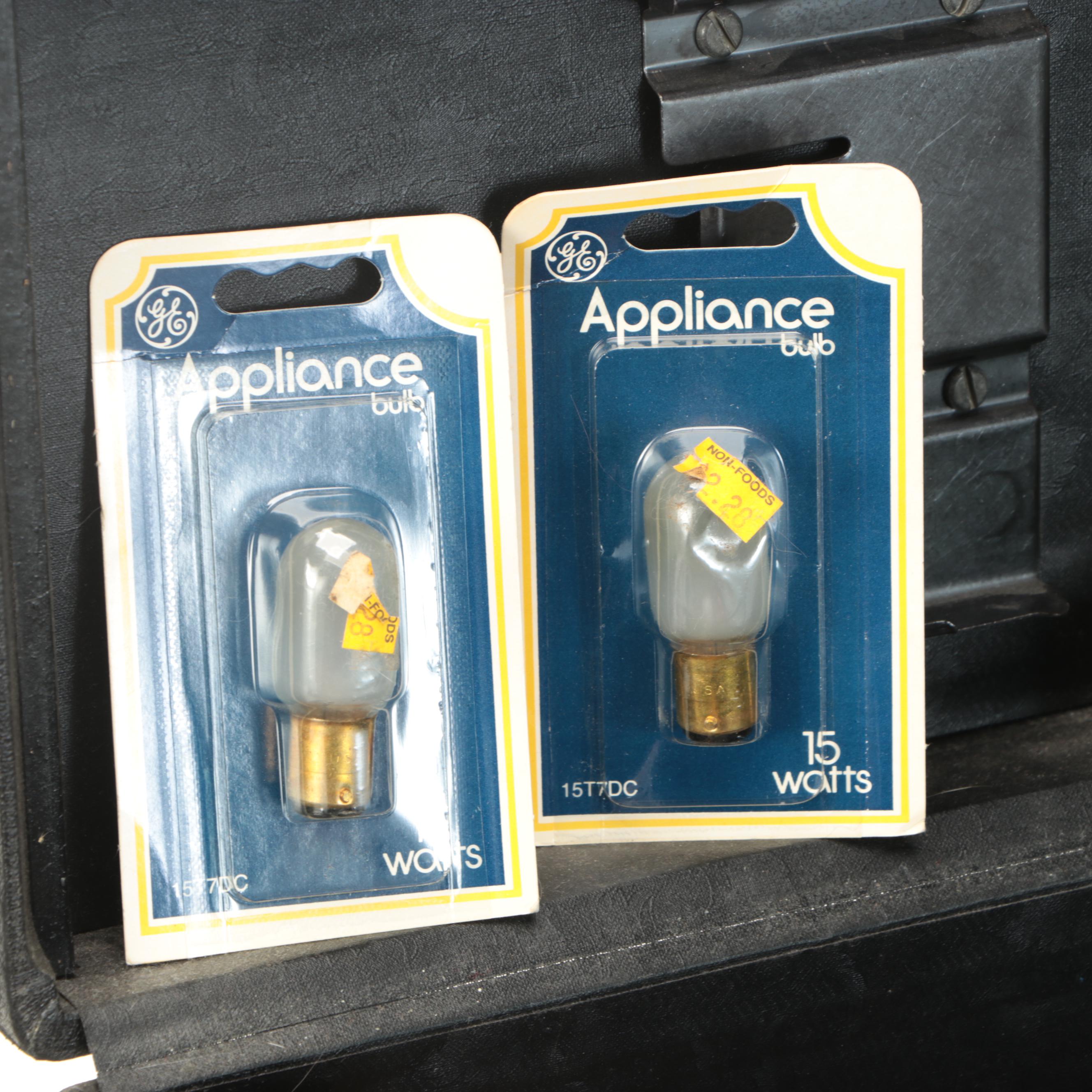 Singer Manufacturing Co. Cat. 3-120 Sewing Machine with Table, Early 1950s