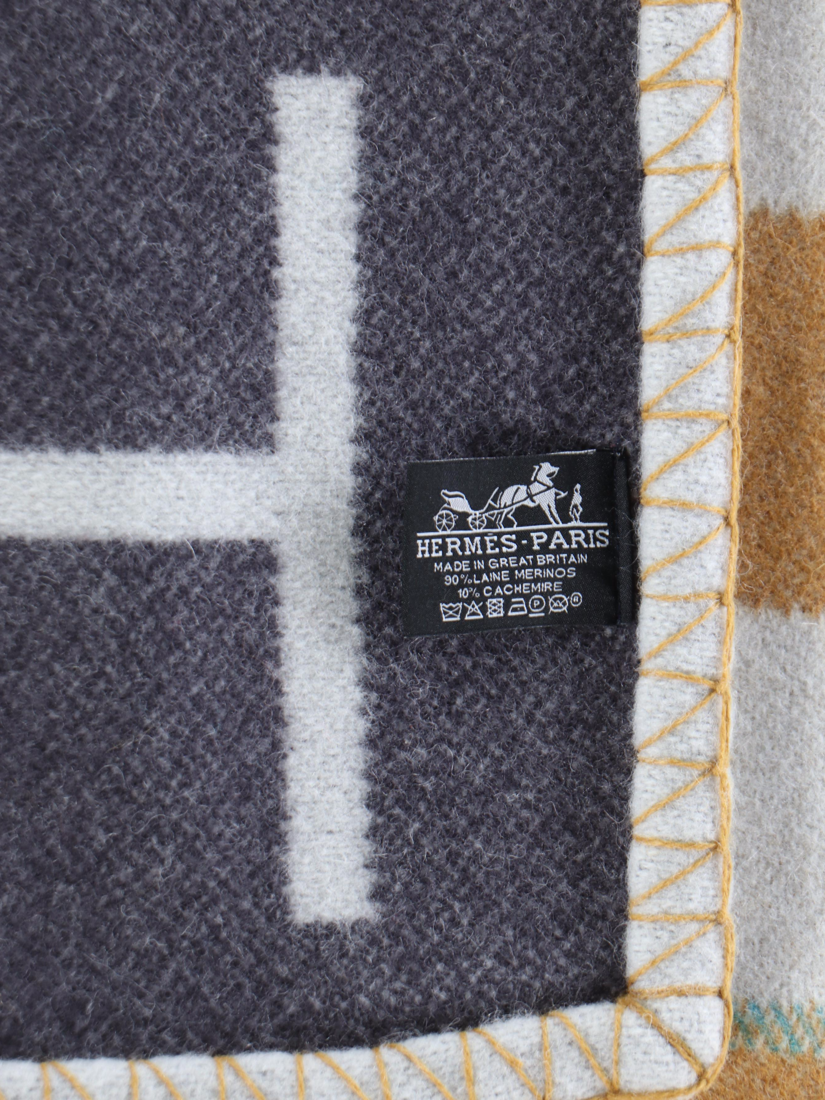 Hermès Merino Wool/Cashmere Avalon H Club Blanket