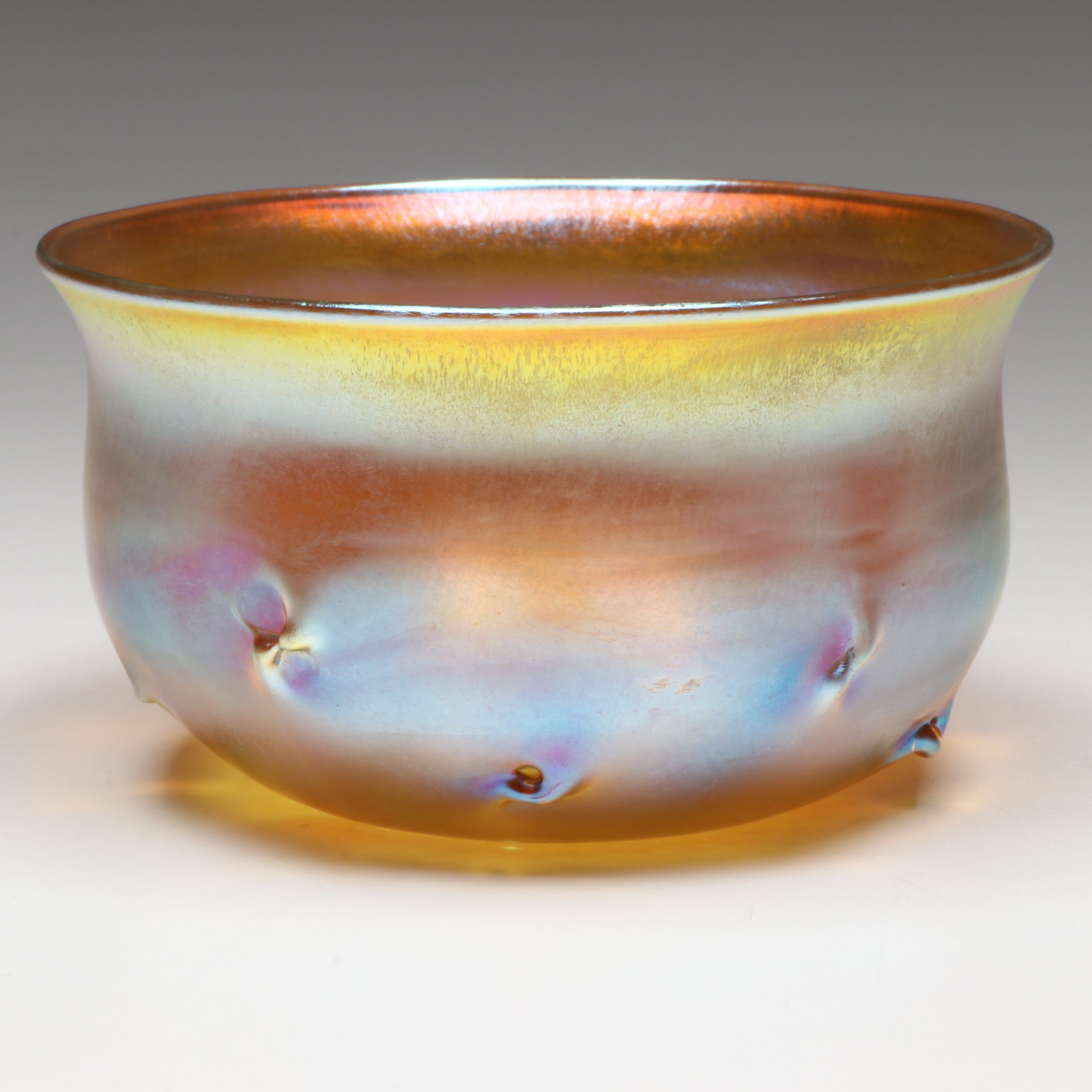 Louis Comfort Tiffany Favrile Glass "Prunts" Bowl, Early 20th Century