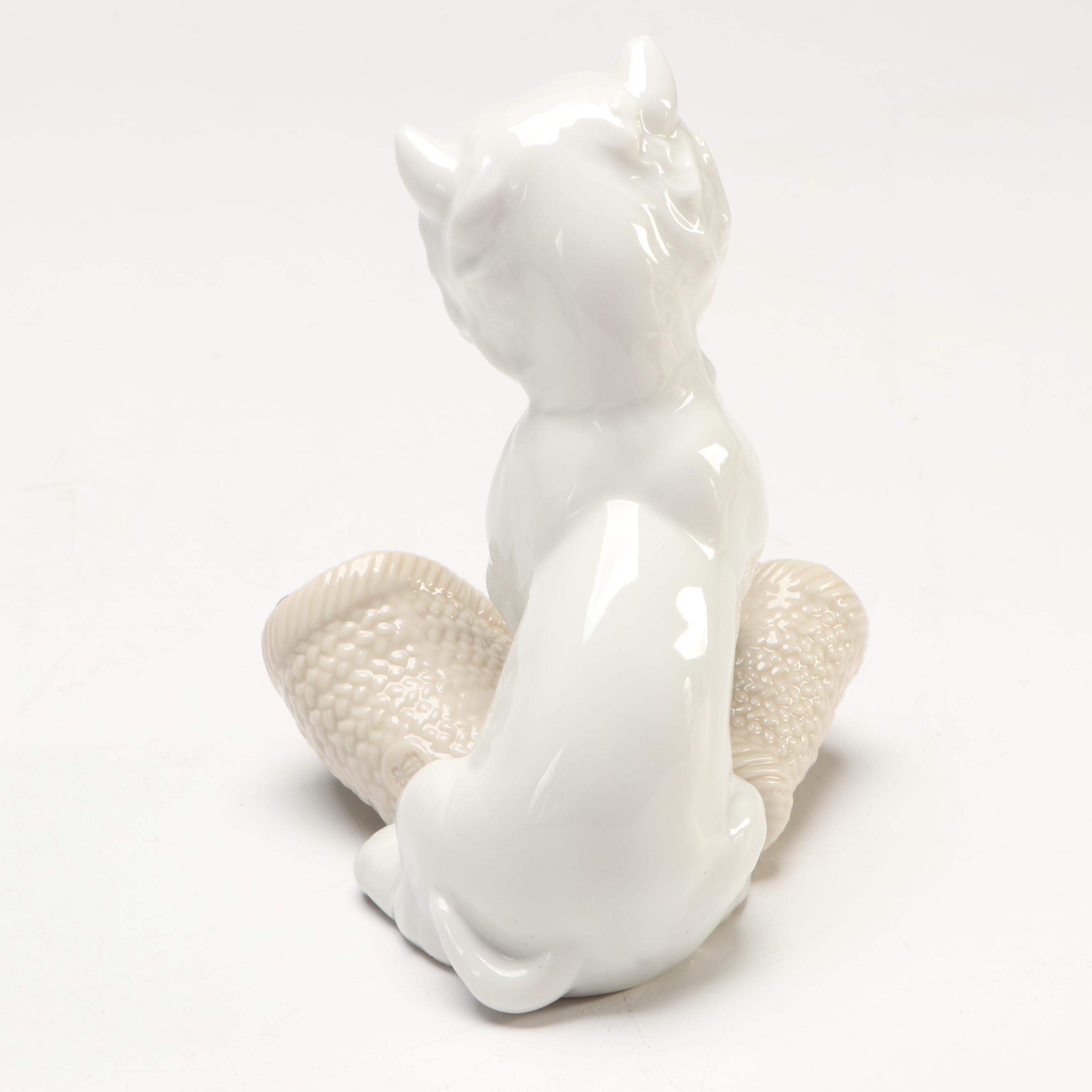 Lladró Utopia "Playful Character" Porcelain Figurine Designed by Joan Coderch