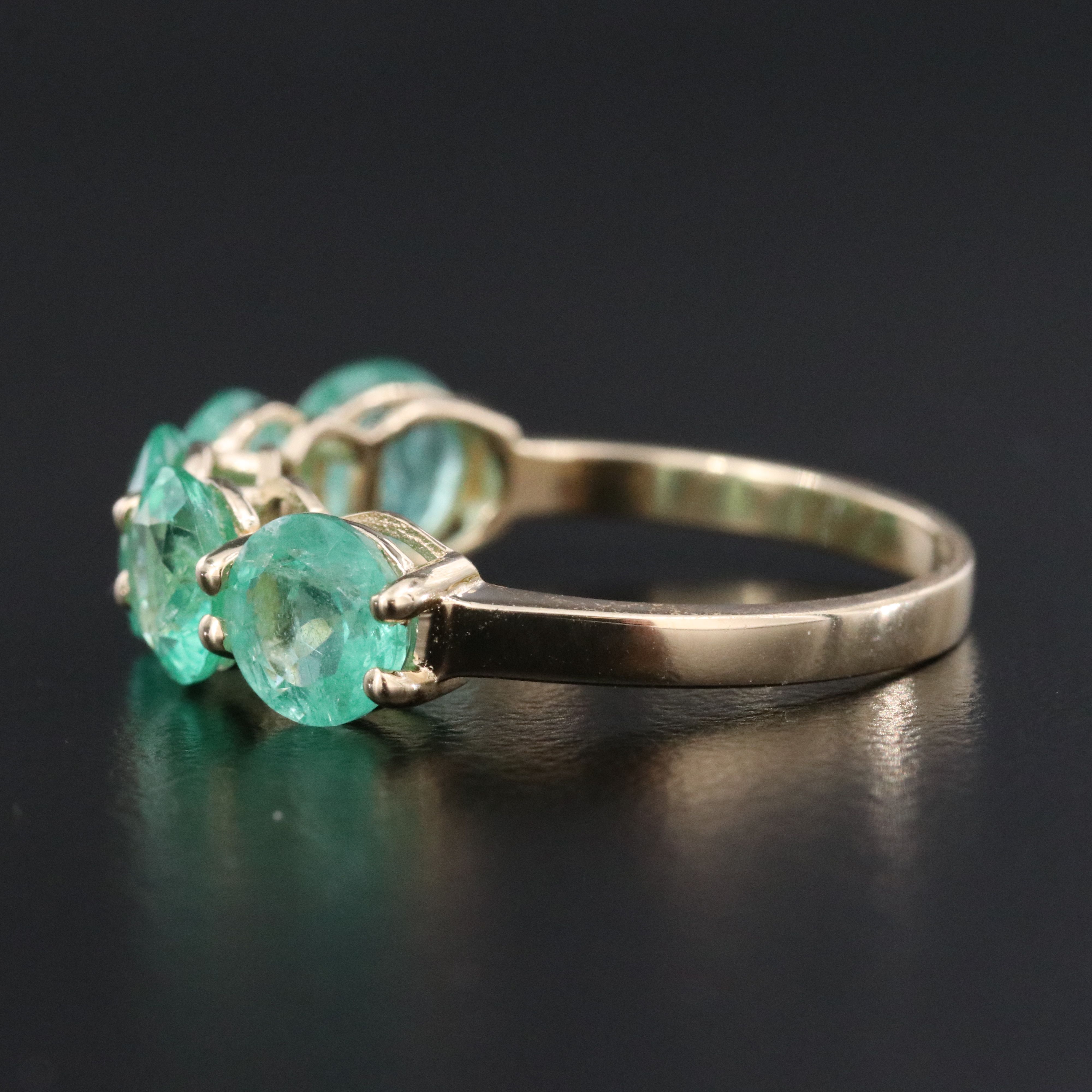 14K EmeraldRing with IGI Jewelry Report