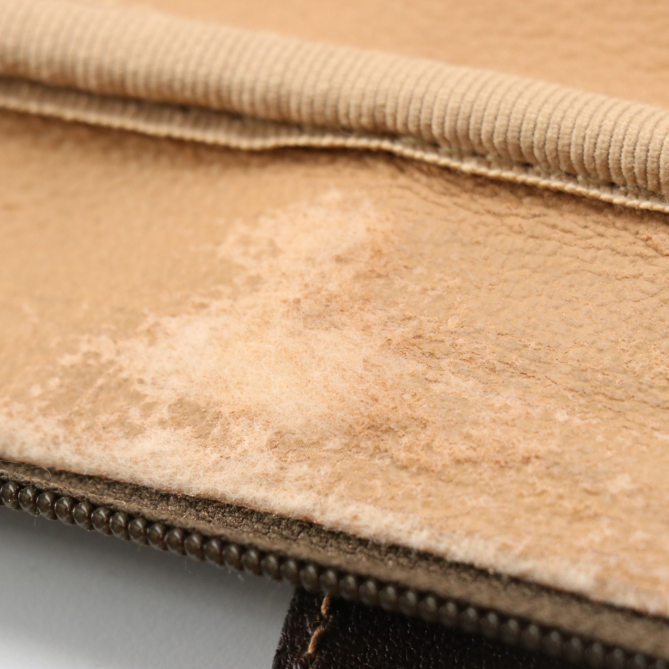 Gucci Web Stripe 60cm Soft Suitcase in GG Supreme Canvas and Leather