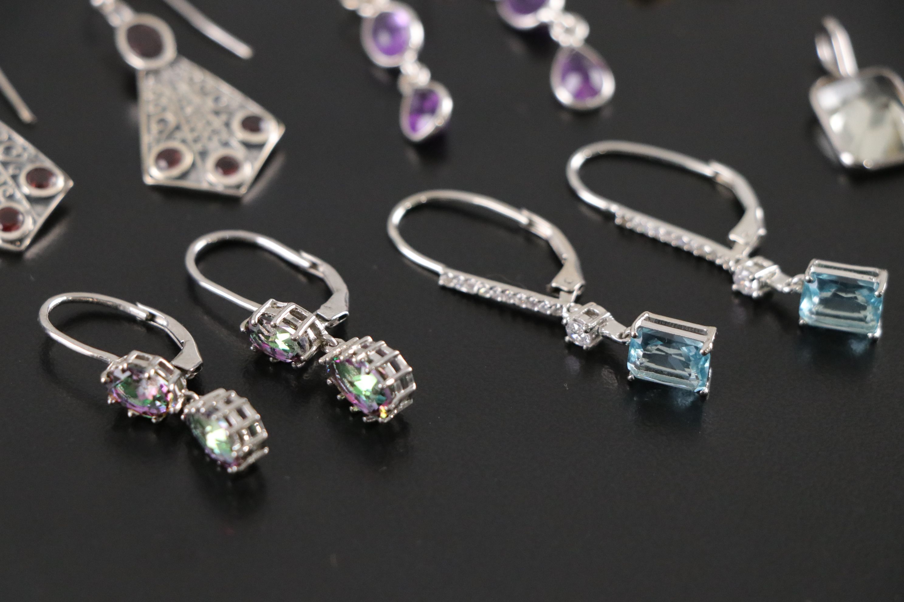 14 Assorted Sterling Silver Rings, Earrings Sets, and a Necklace