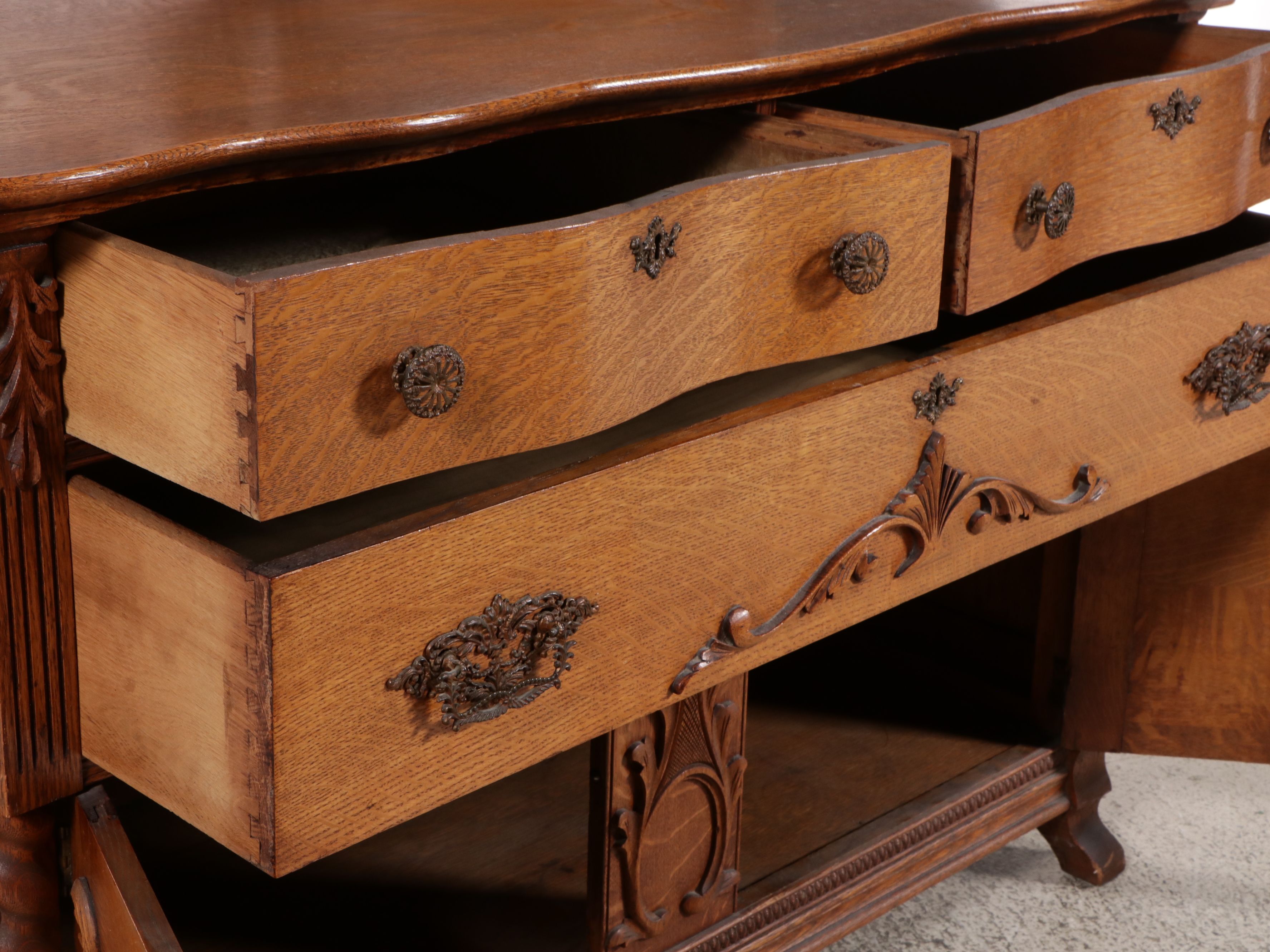 Late Victorian Oak Buffet, Late 19th/Early 20th Century