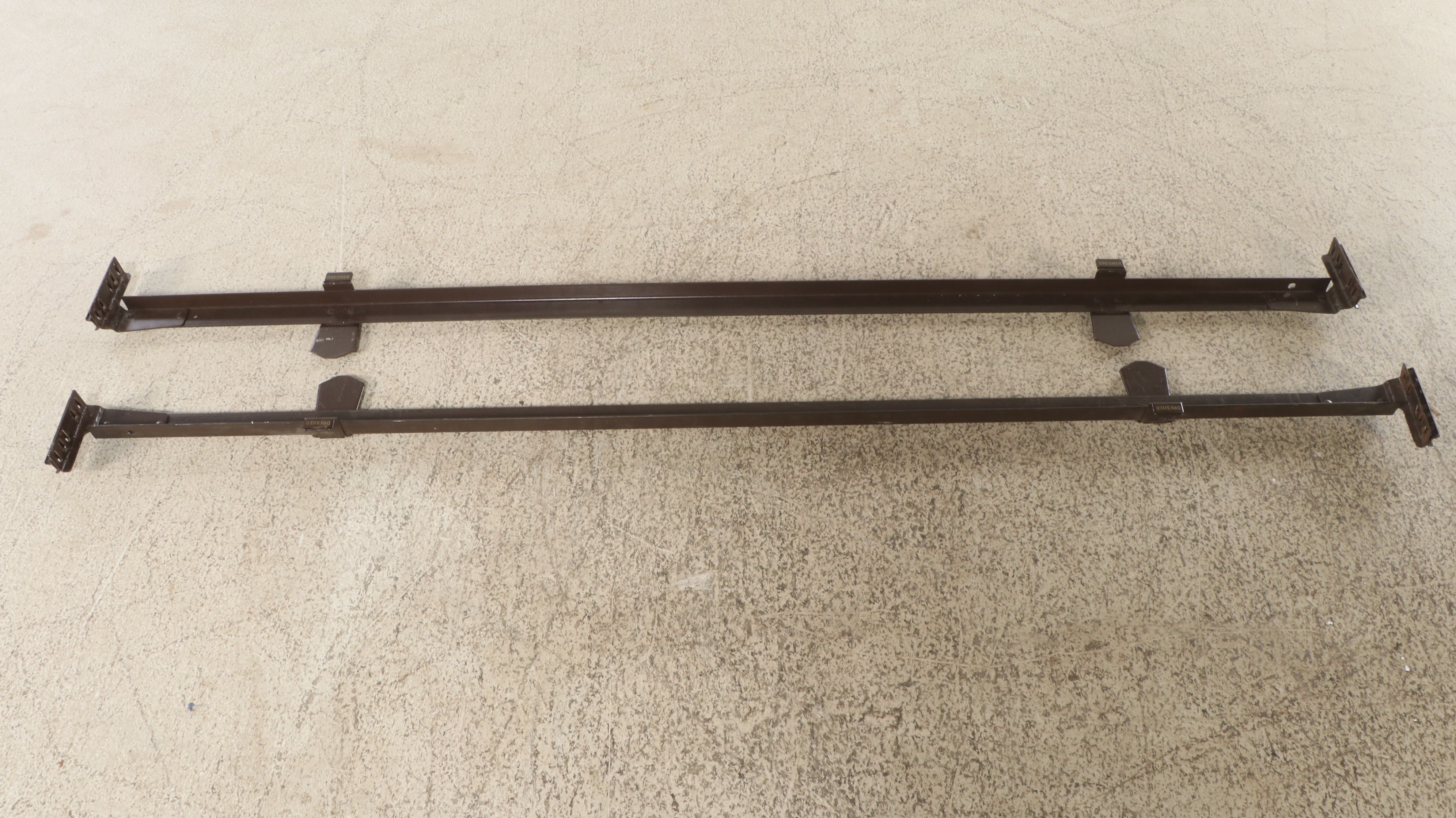 Dresher Victorian Style Parcel-Painted Metal Queen Size Bed Frame