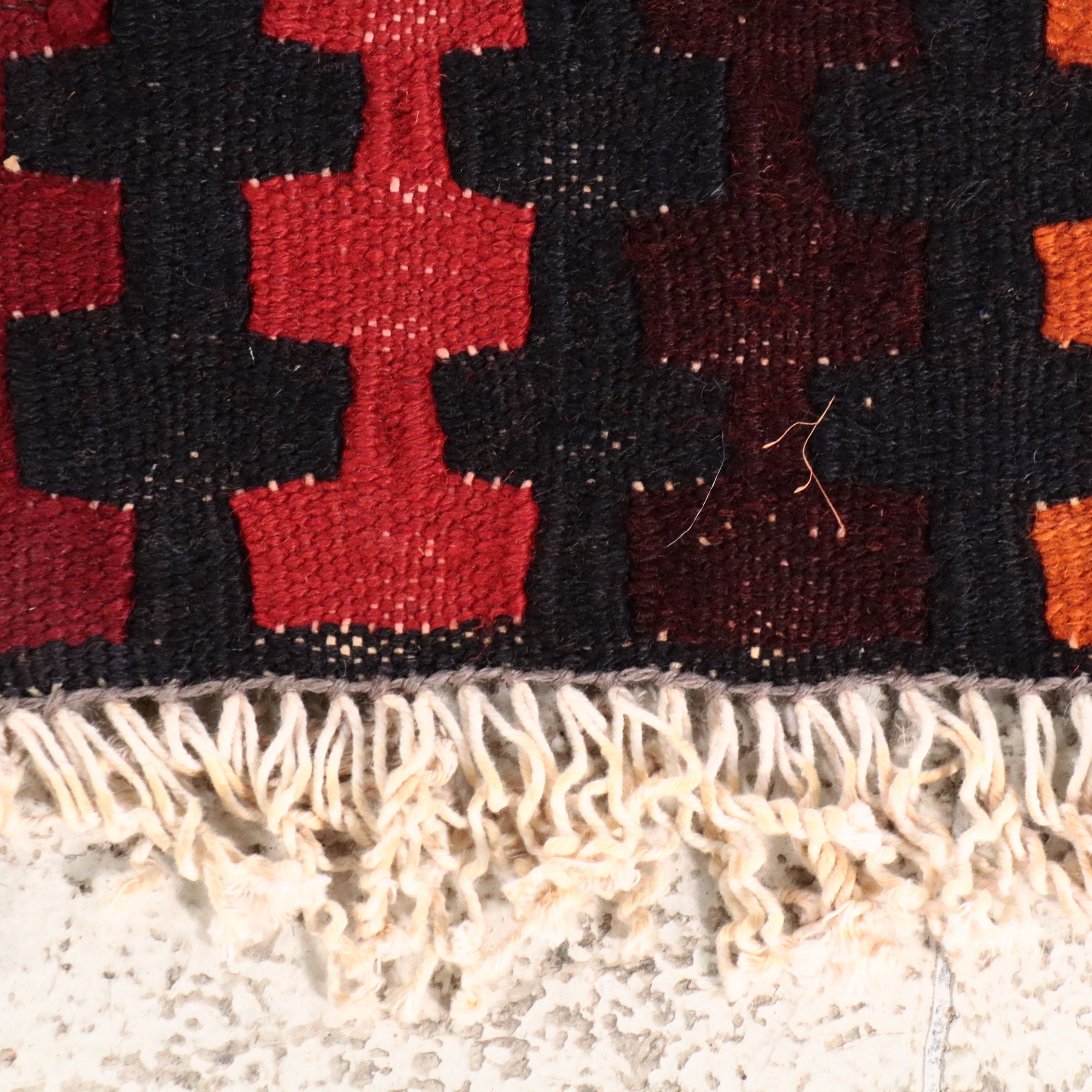 5'6 x 11'6 Handwoven Persian Kilim Area Rug