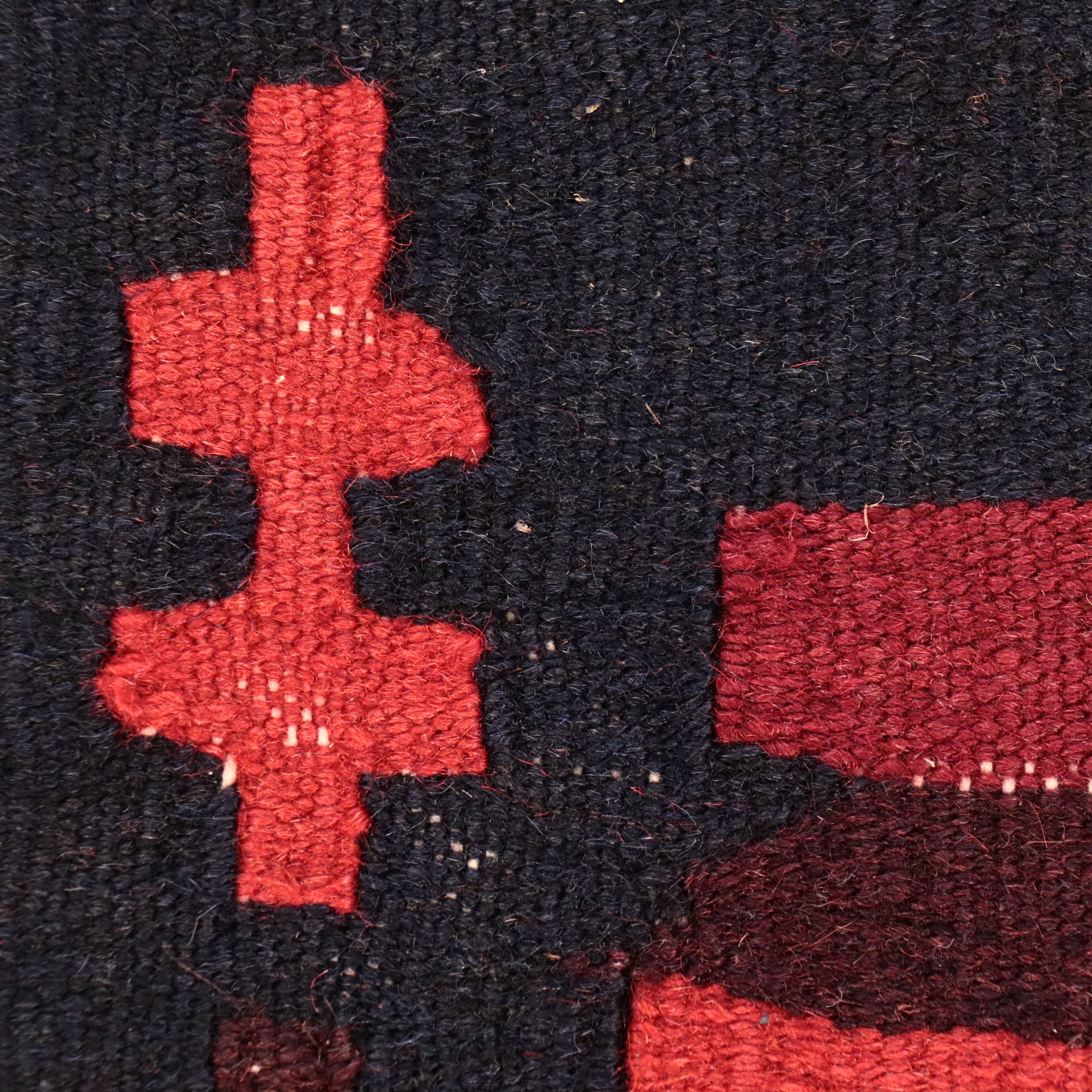 5'6 x 11'6 Handwoven Persian Kilim Area Rug