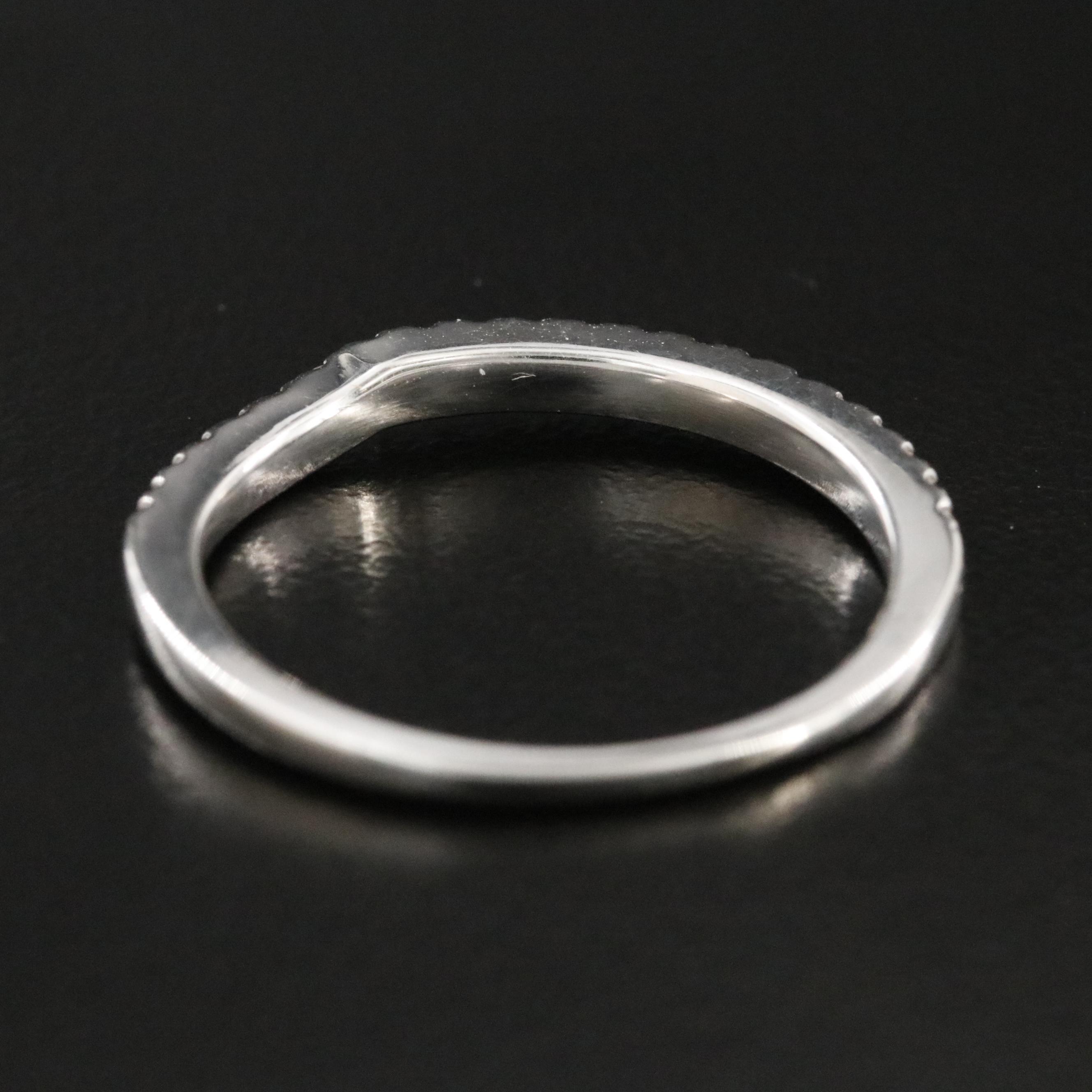 14K 0.21 CTW Diamond Contour Ring