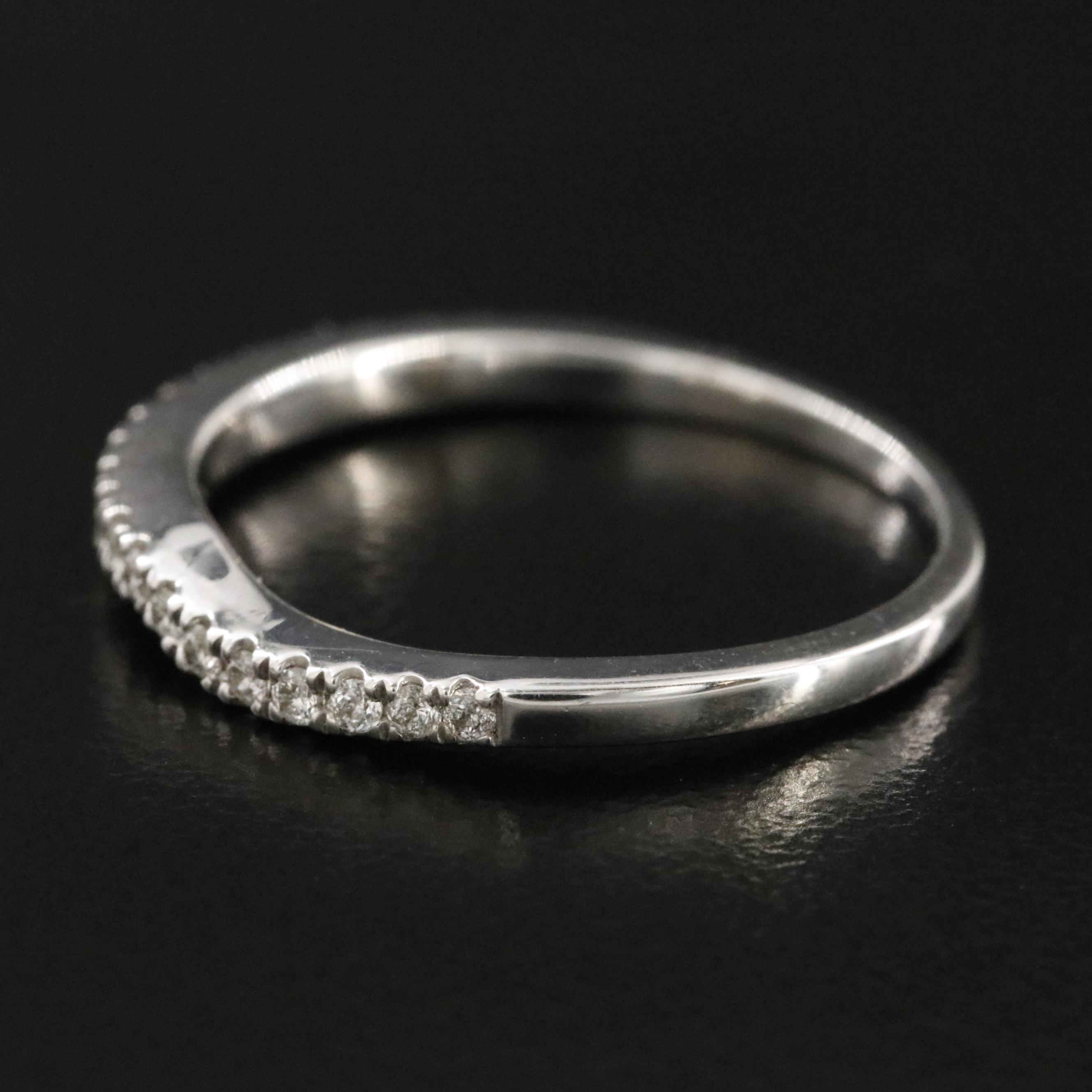 14K 0.21 CTW Diamond Contour Ring