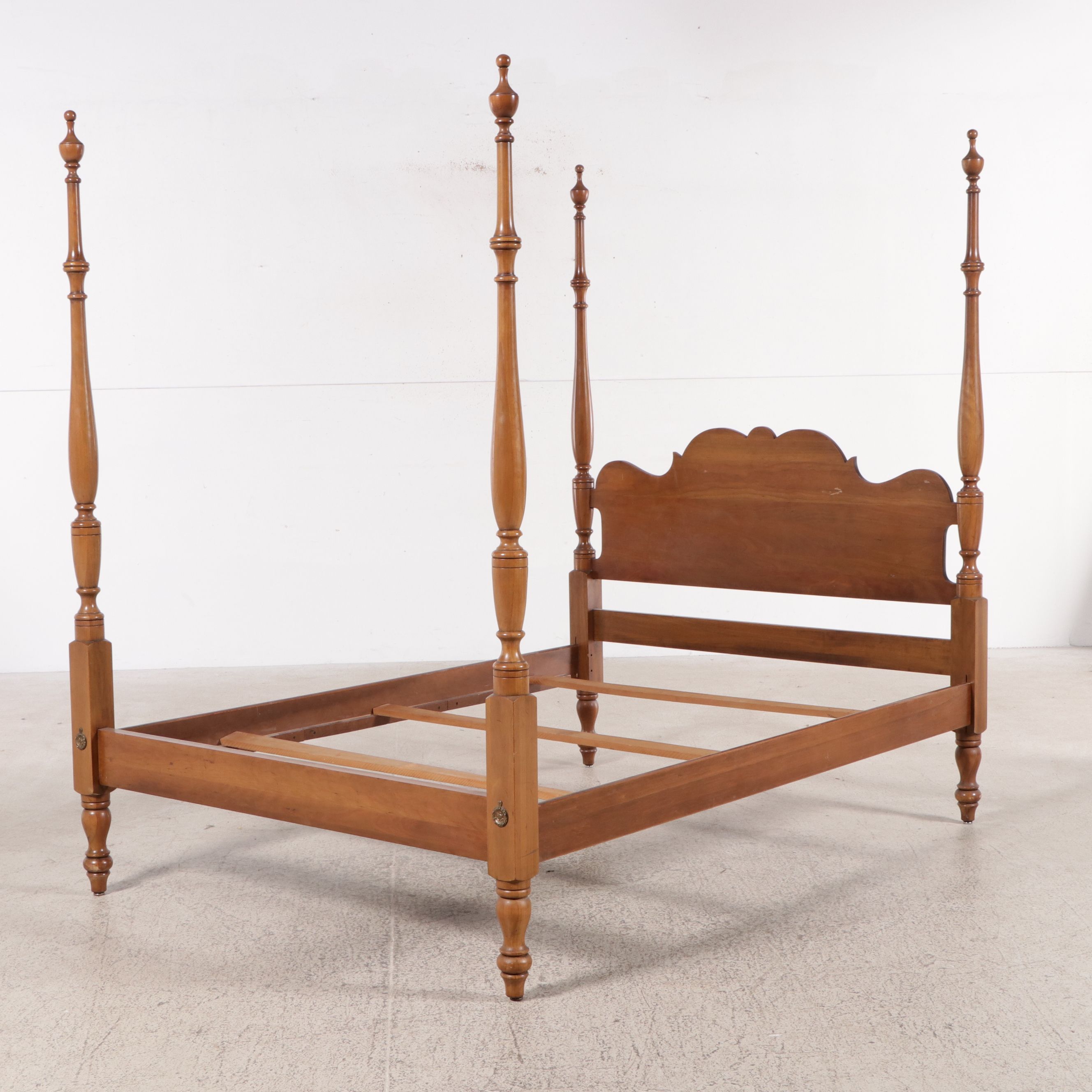American Sheraton Style Turned Maple Rope Bed, Early to Mid-19th Century