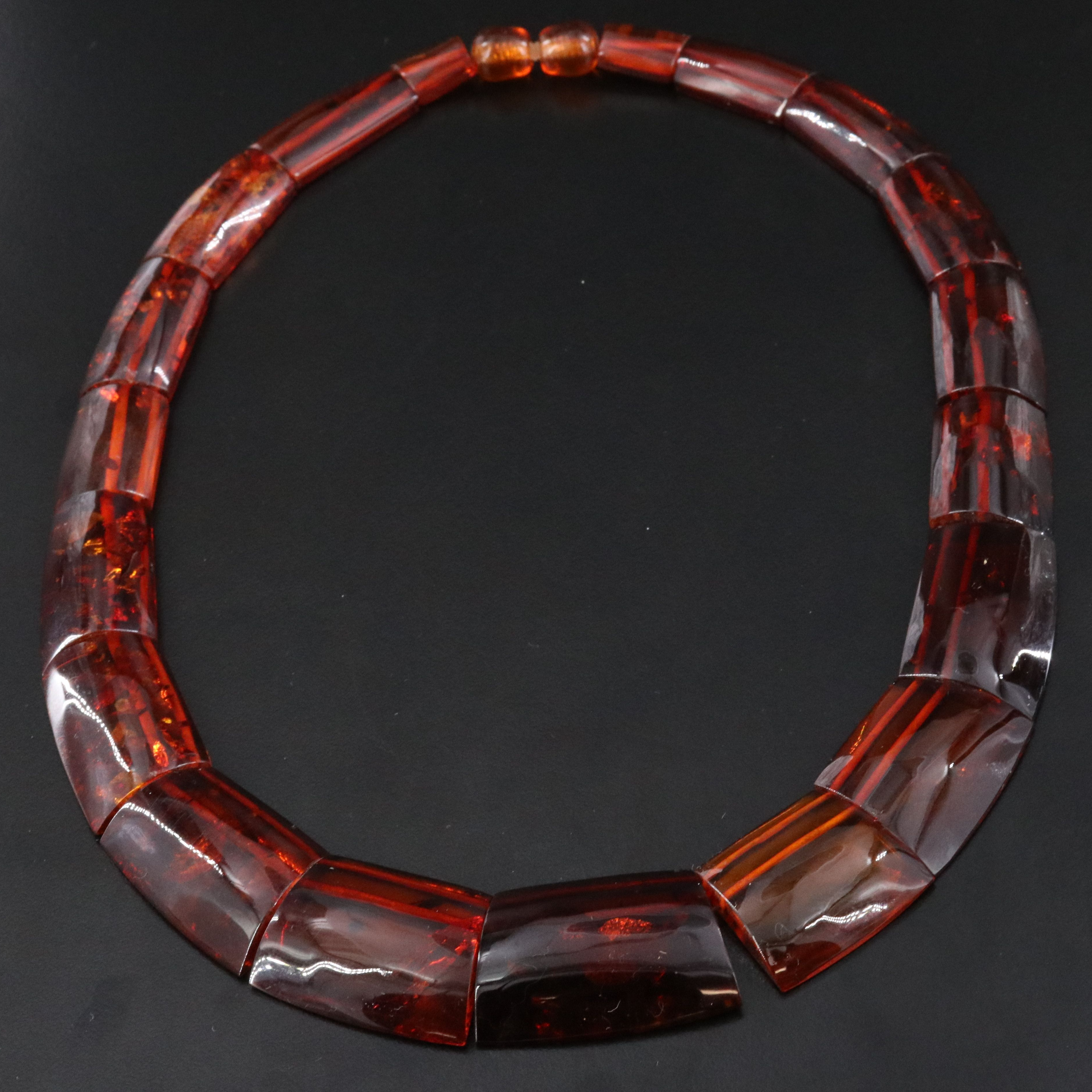 Graduated Amber Collar