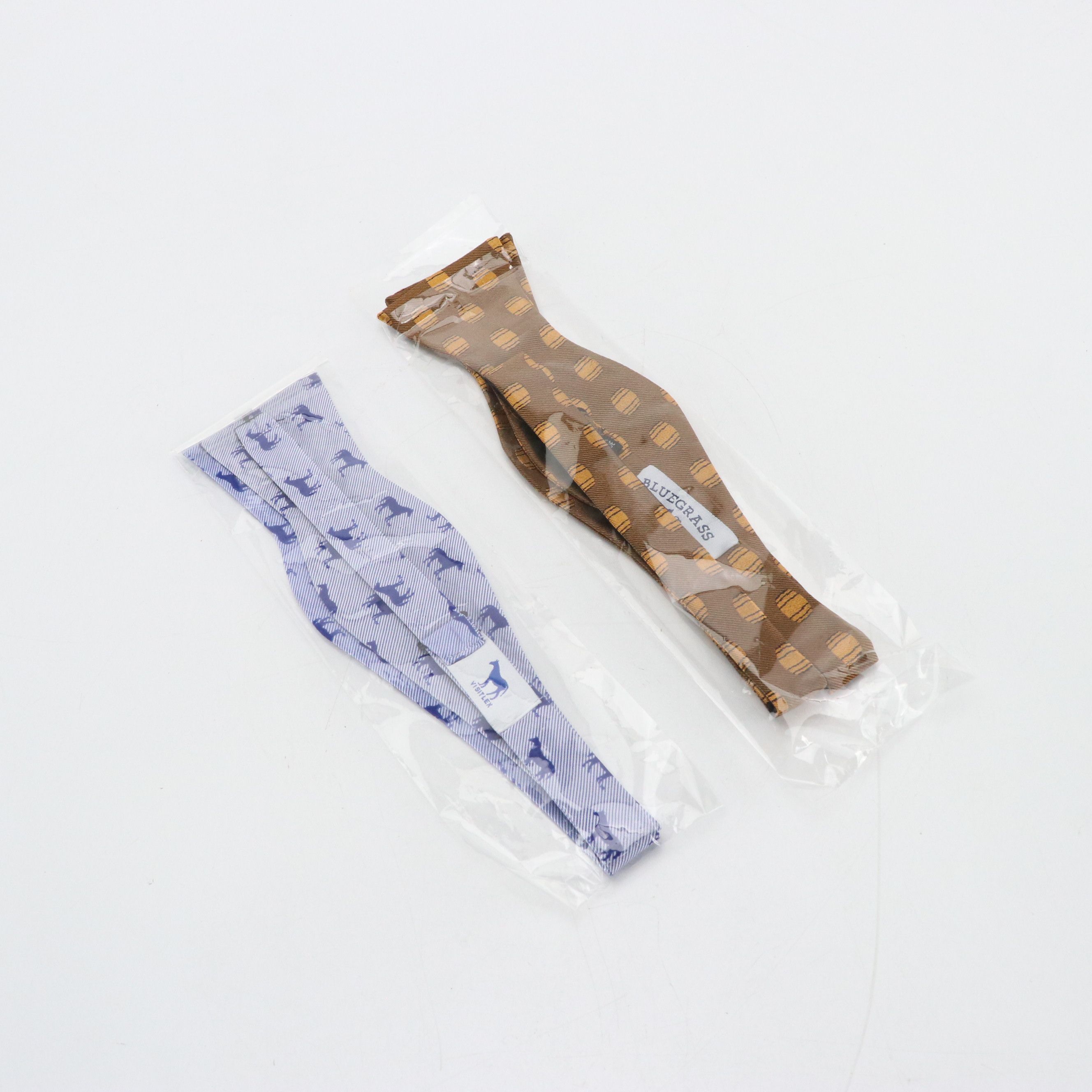 Bluegrass "Woodford Reserve Barrels" Print Silk Bowtie, Other Horse Print Bowtie