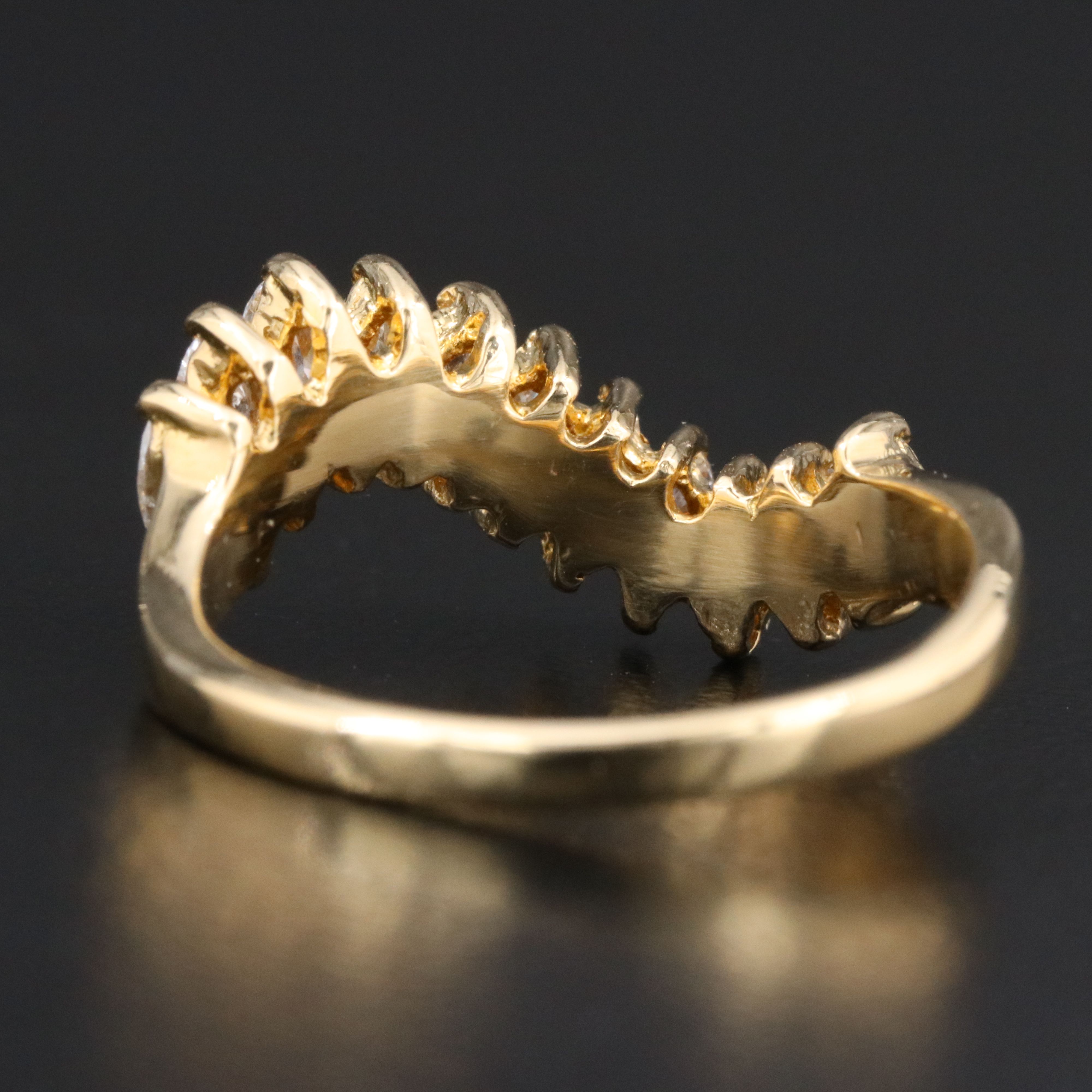 18K 1.02 CTW Diamond Wave Ring