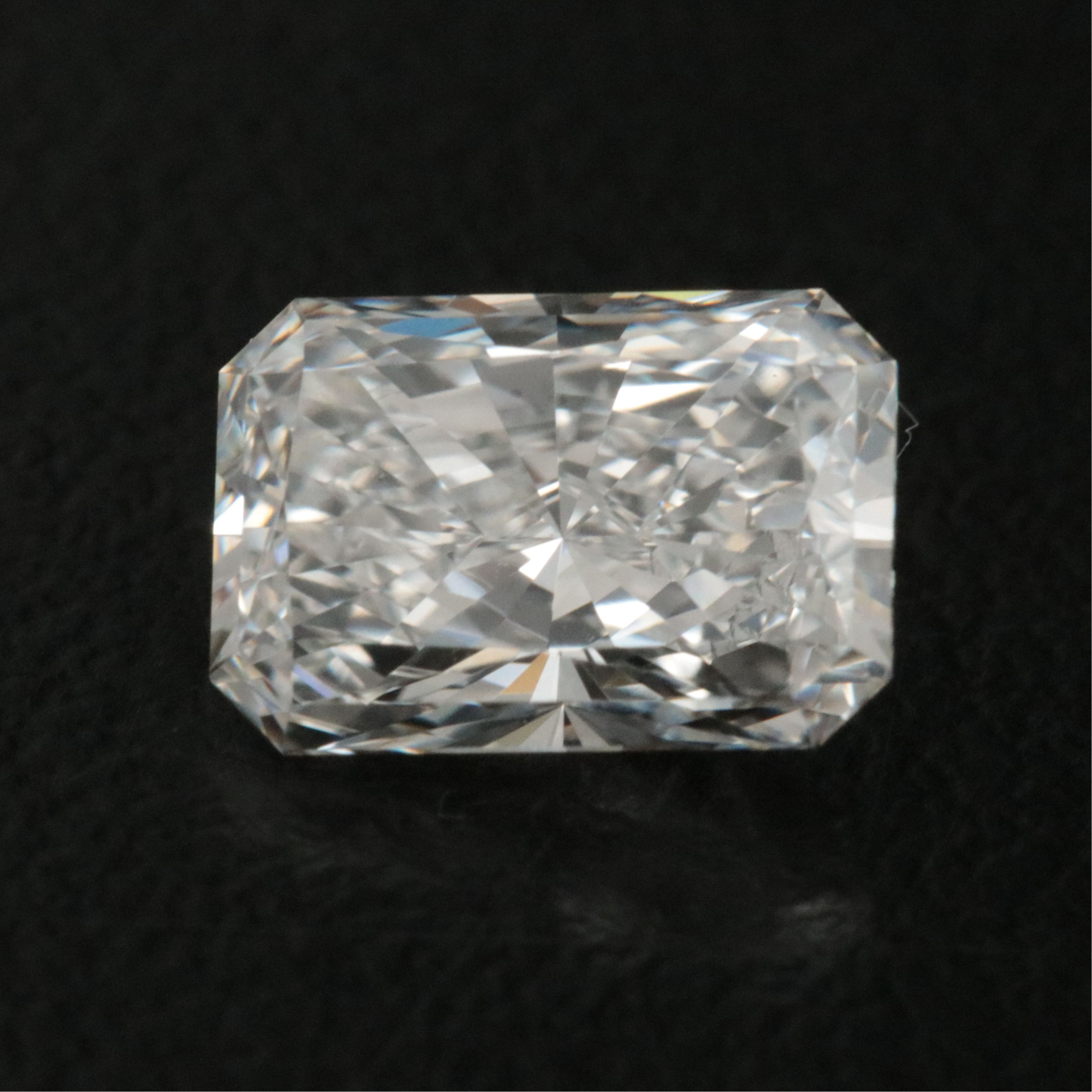 Loose 1.33 CT Lab Grown Diamond with IGI Report