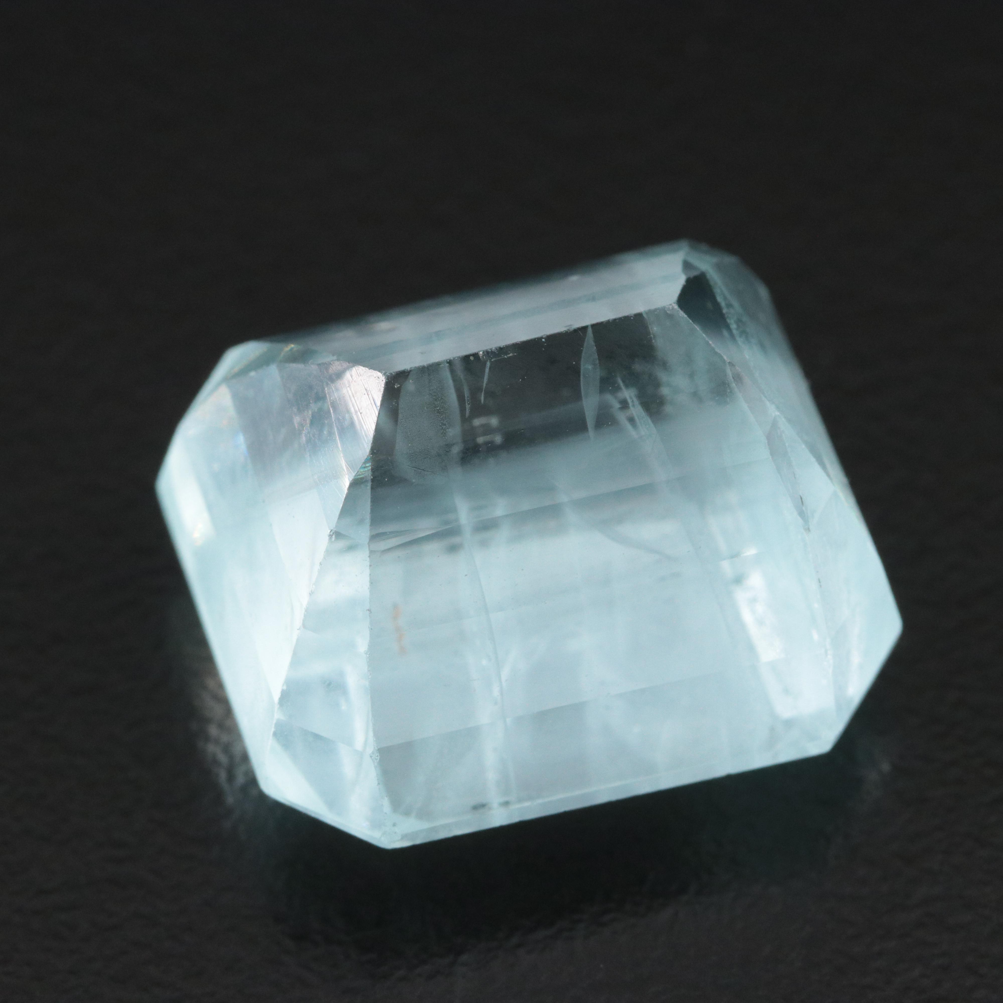 Loose 26.76 CT Aquamarine