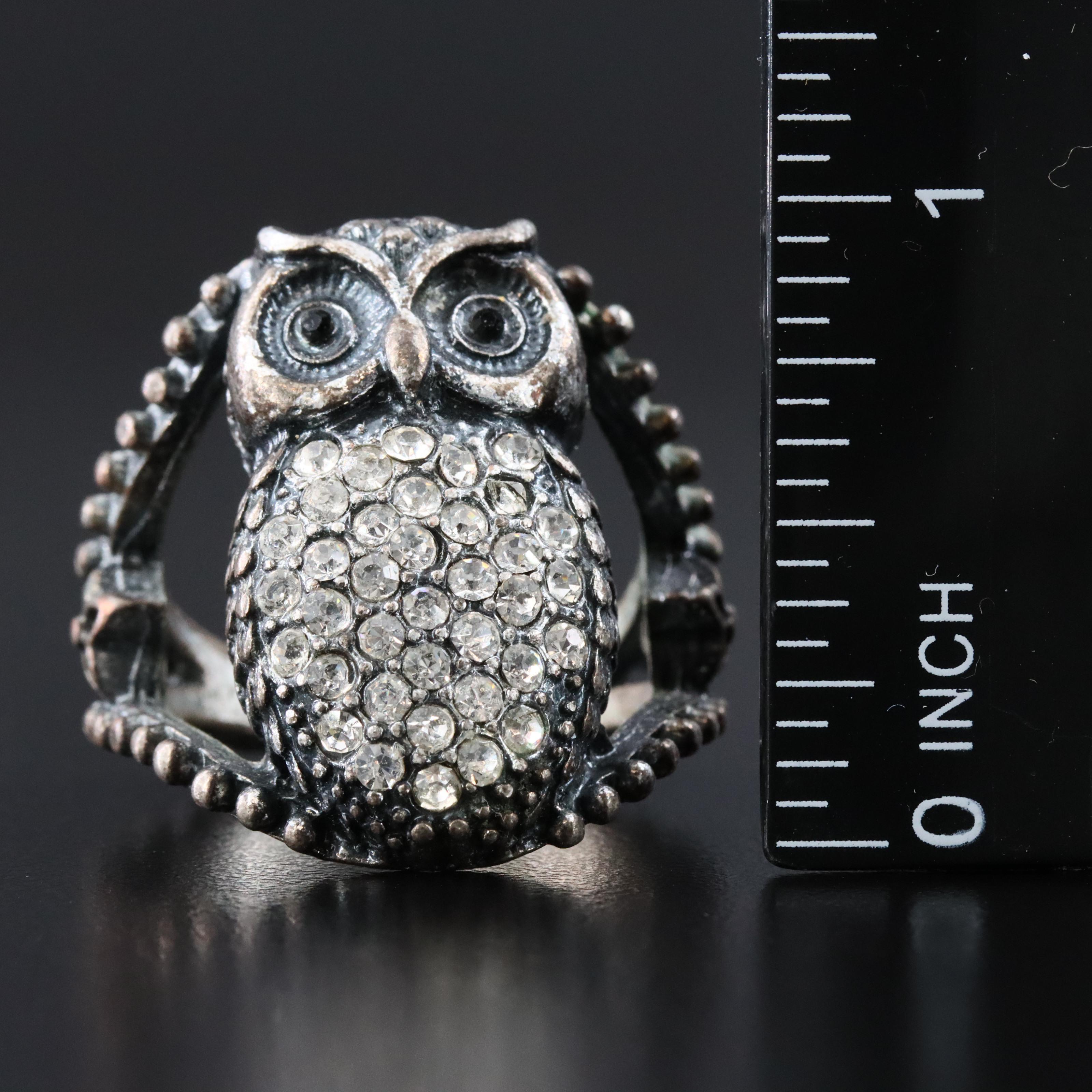 Betsy Johnson, Plunder and Pearls Featured in Jewelry Collection