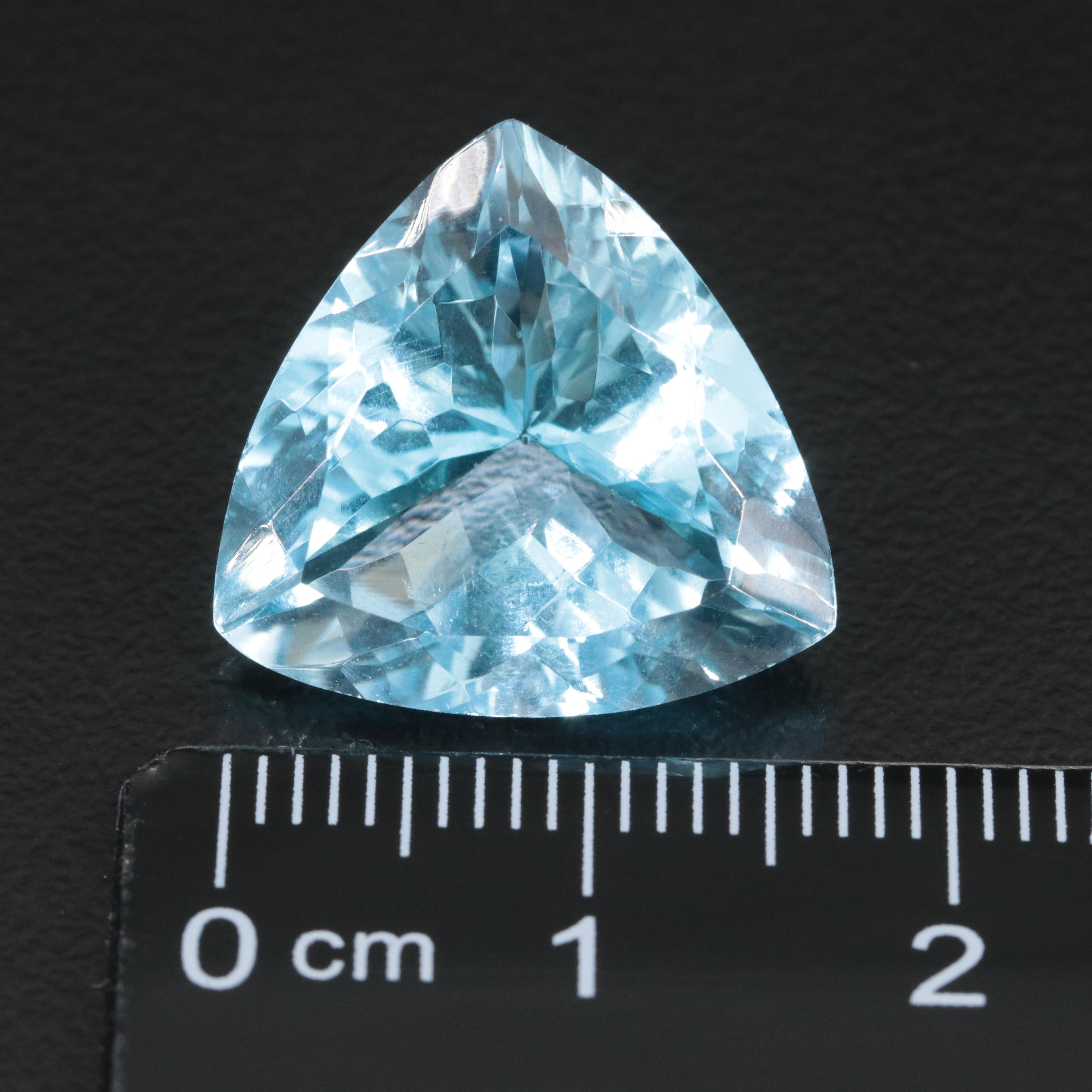 Loose 15.78 CT Topaz