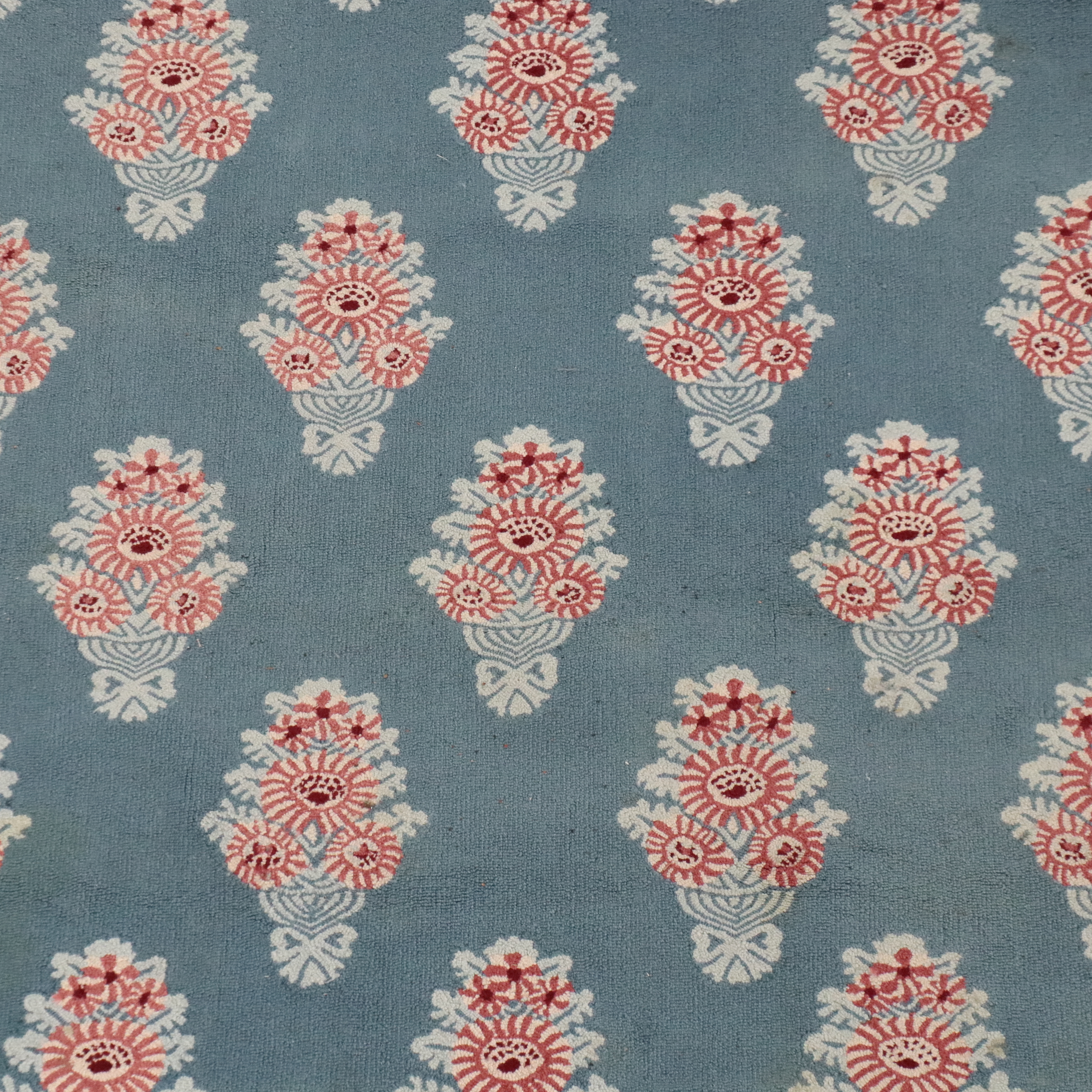 15'10 x 15'11 Square Custom Hand-Tufted Floral Lattice Room-Sized Rug