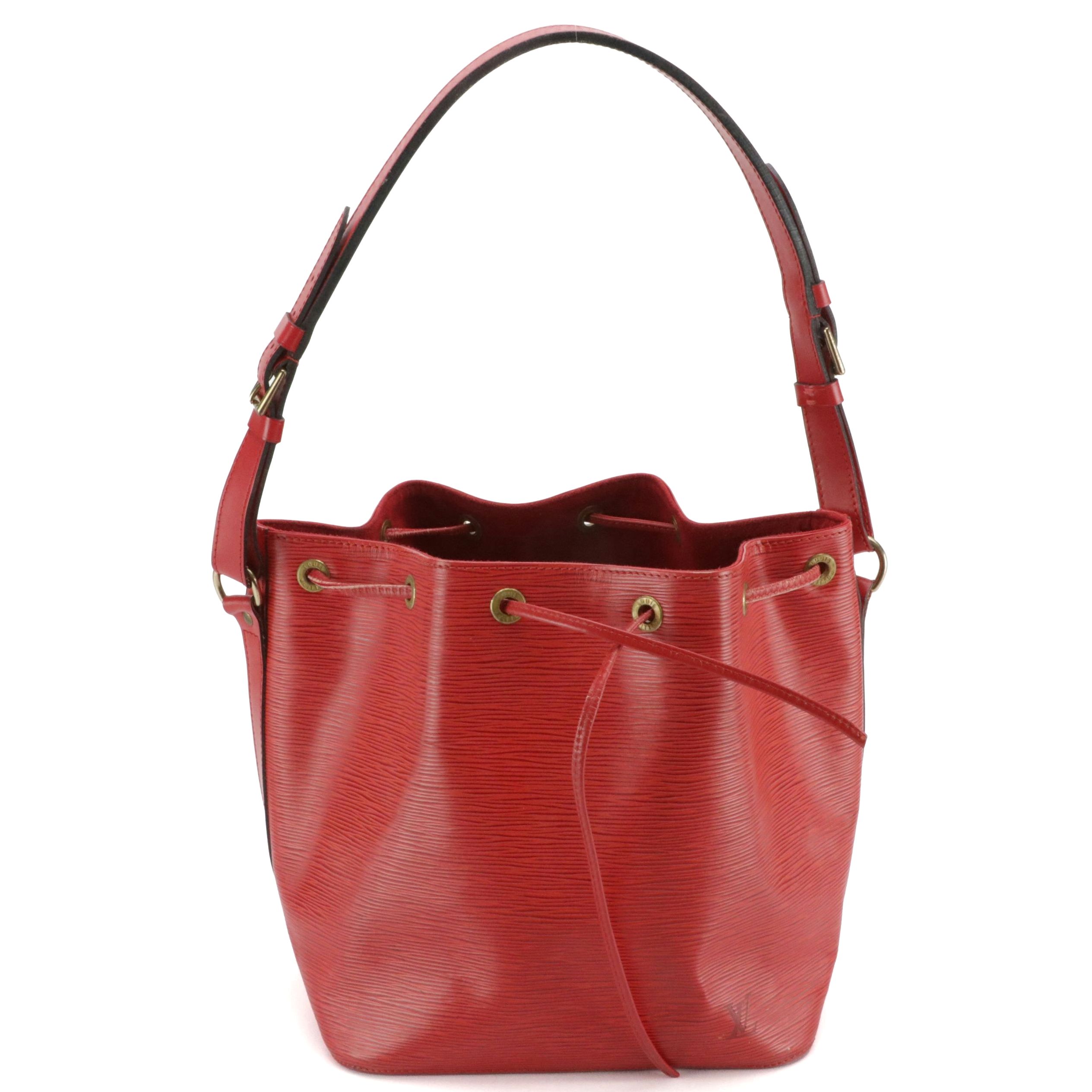 Louis Vuitton Petit Noé Drawstring Bucket Bag in Red Epi Leather