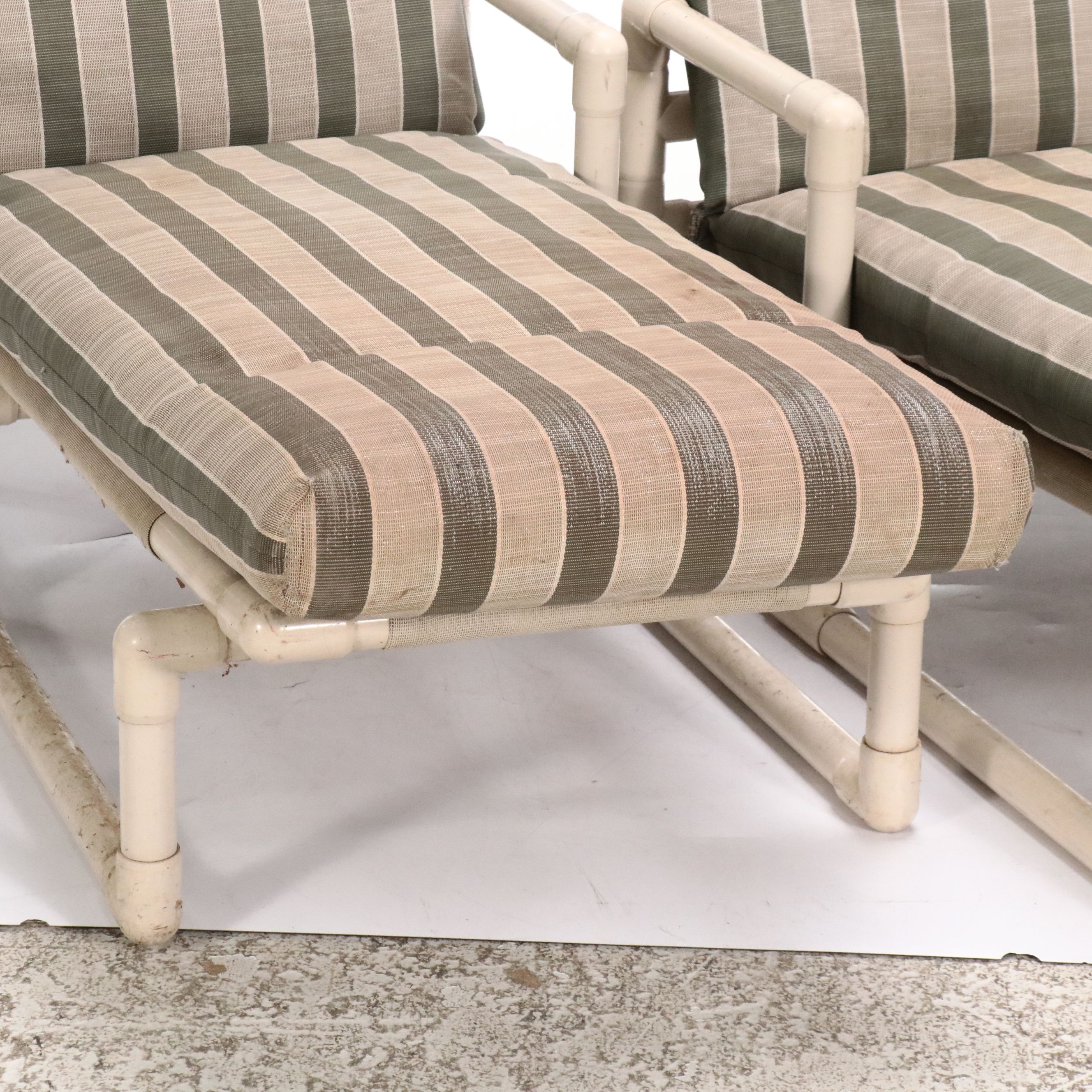 Postmodern Style PVC Patio and Lounge Chairs with Cushions