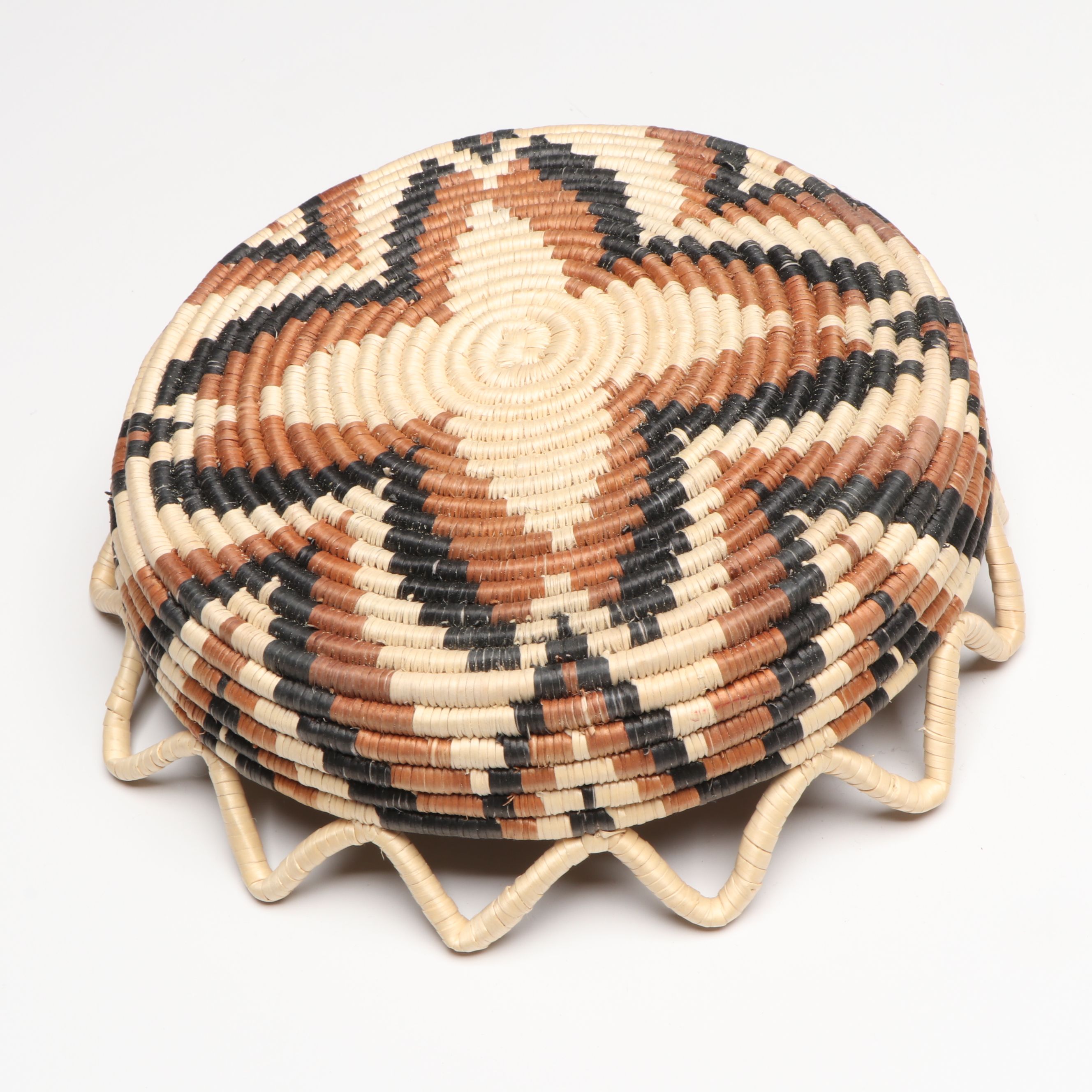 Paula Astorga with Other Seri Peoples Woven Torote and Agave Fiber Basketry