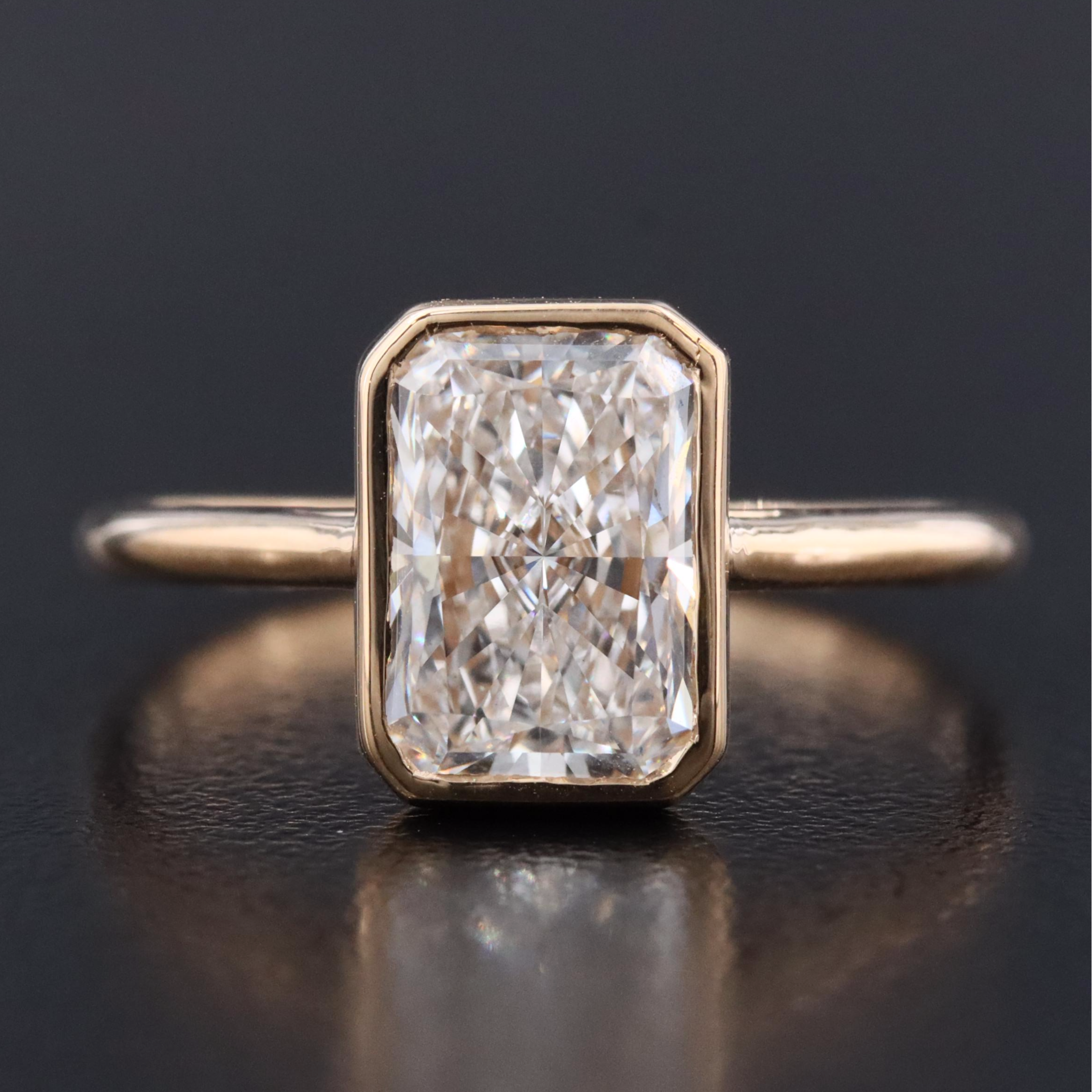 18K 2.07 CT Lab Grown Diamond Solitaire Ring with IGI Report