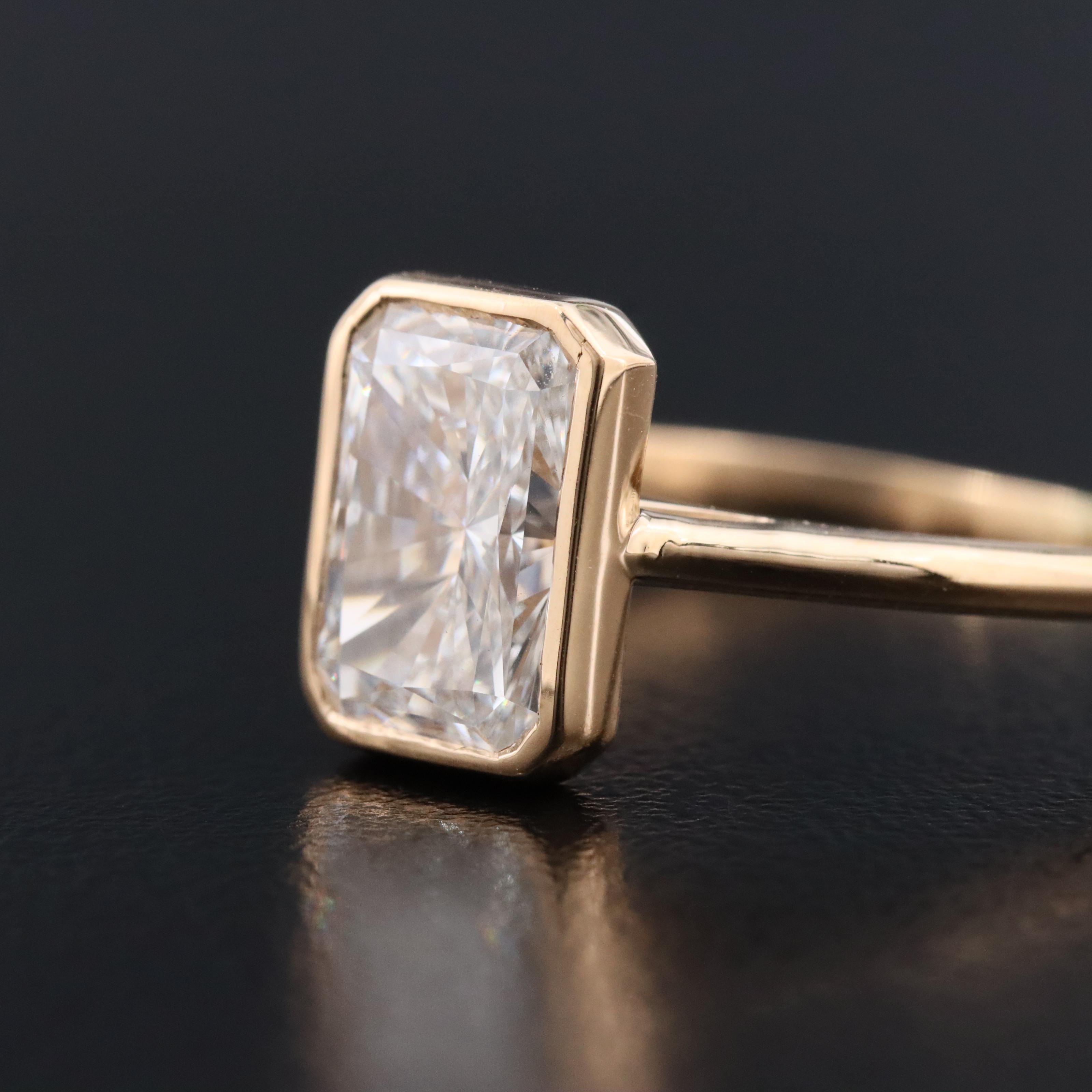 18K 2.07 CT Lab Grown Diamond Solitaire Ring with IGI Report