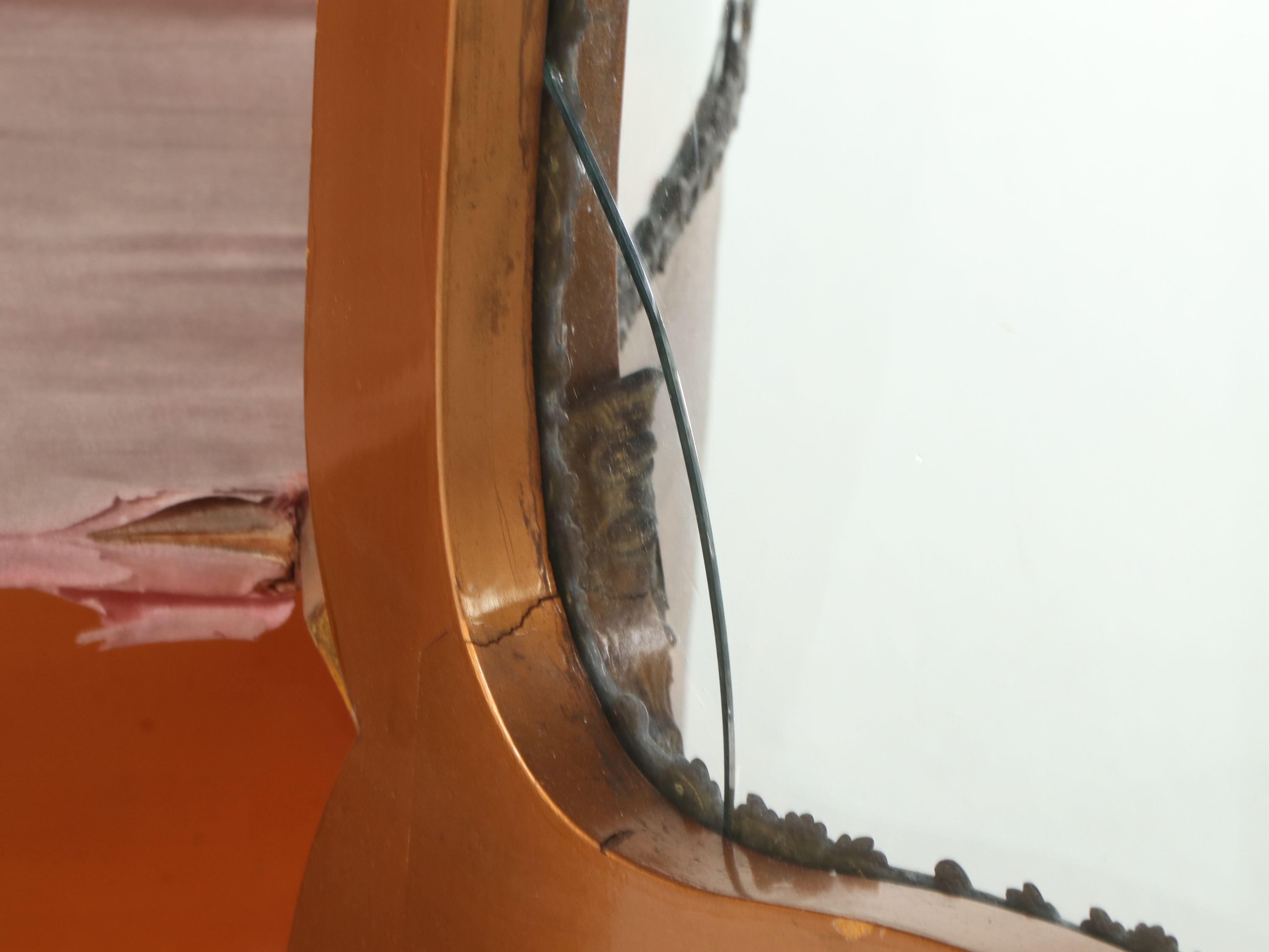 Robert Mitchell Louis XV Style Gilt and Paint-Decorated Vitrine, 20th Century