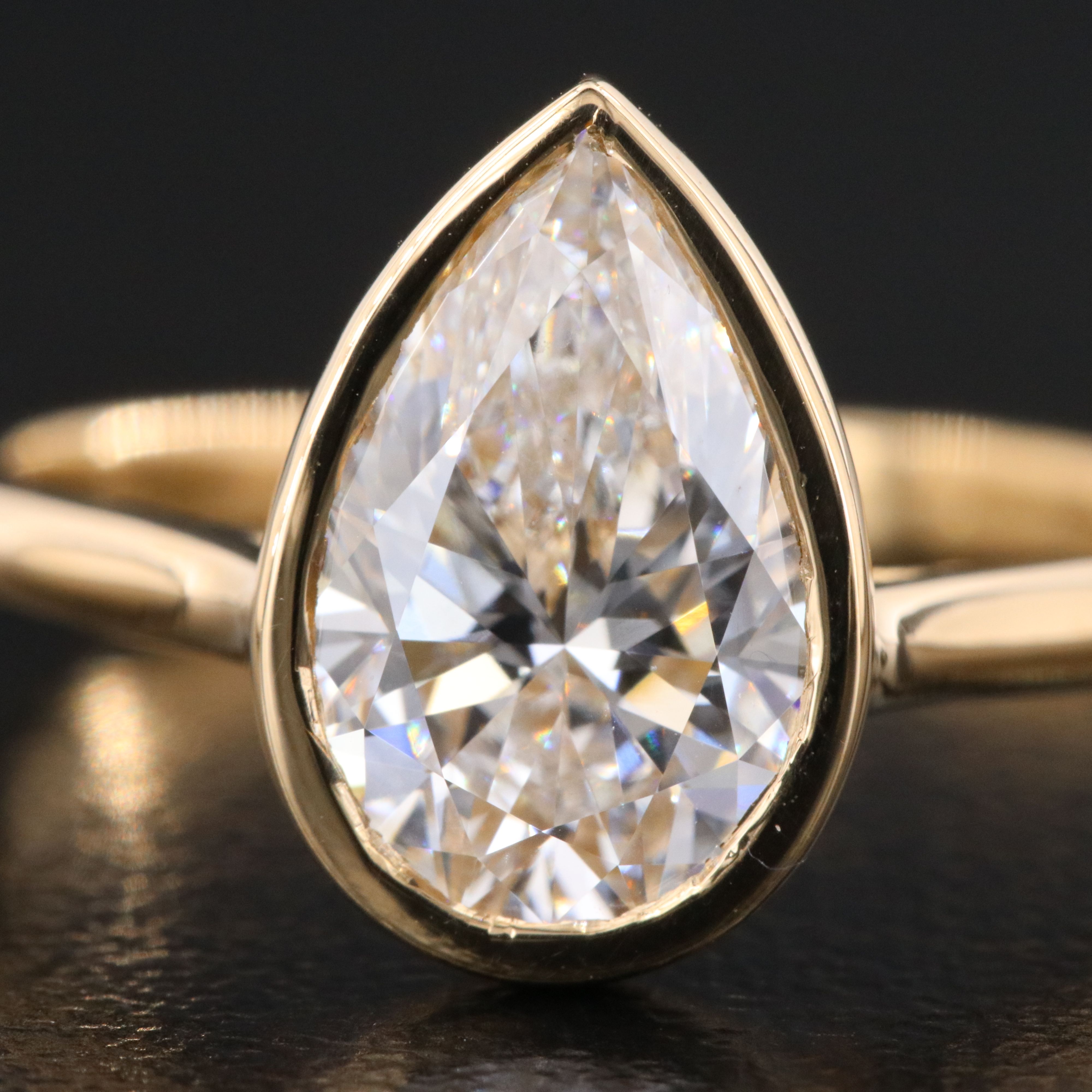 18K 2.02 CT Lab Grown Diamond Solitaire Ring with IGI Report