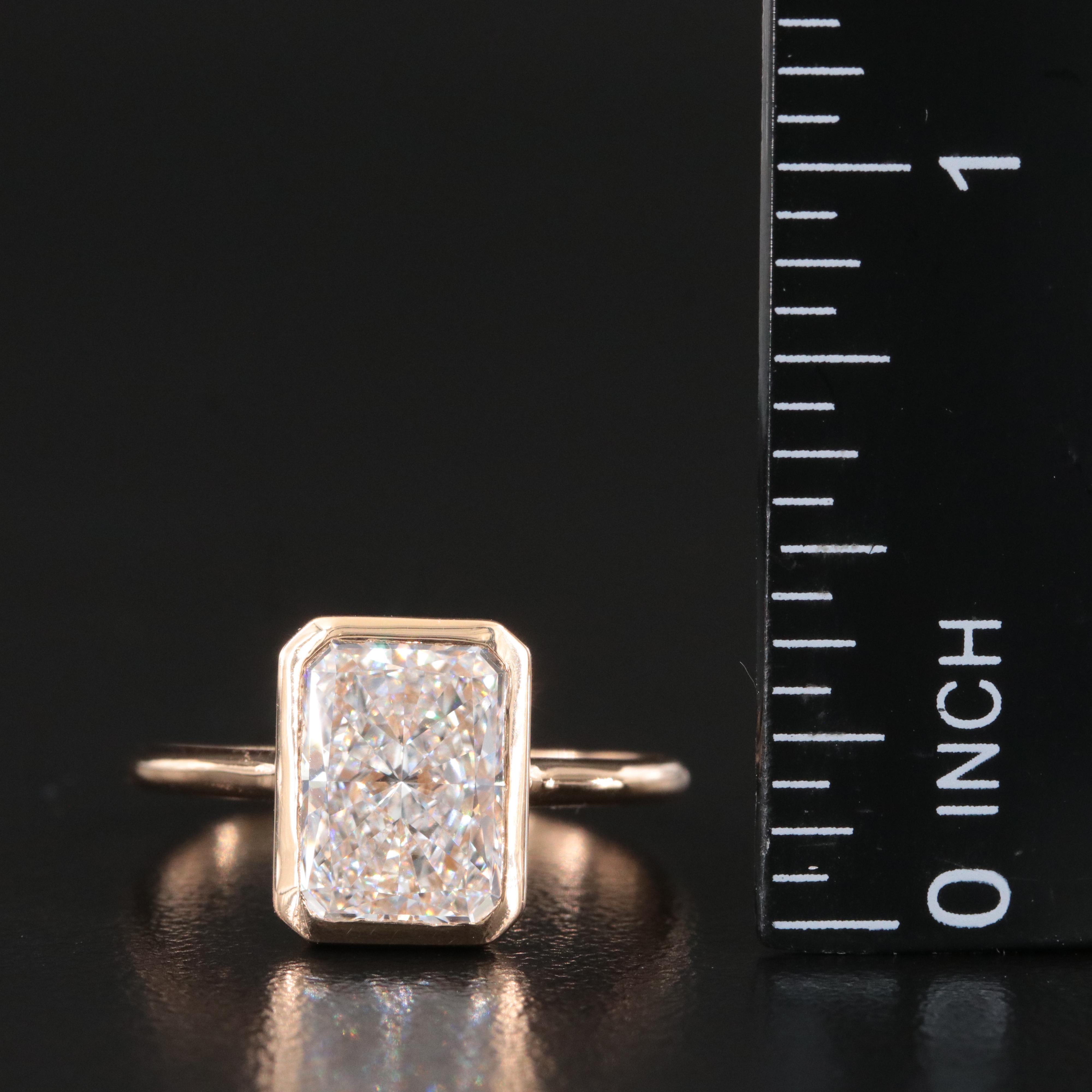 18K 3.05 CT Lab Grown Diamond Solitaire Ring with IGI Report