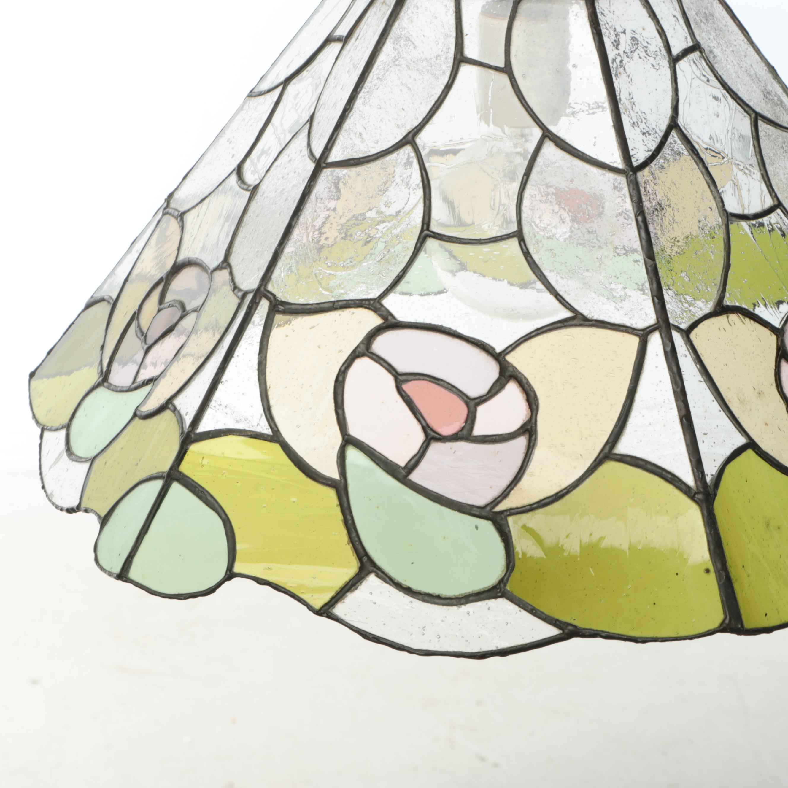 Stained Glass Floral Pendant Light