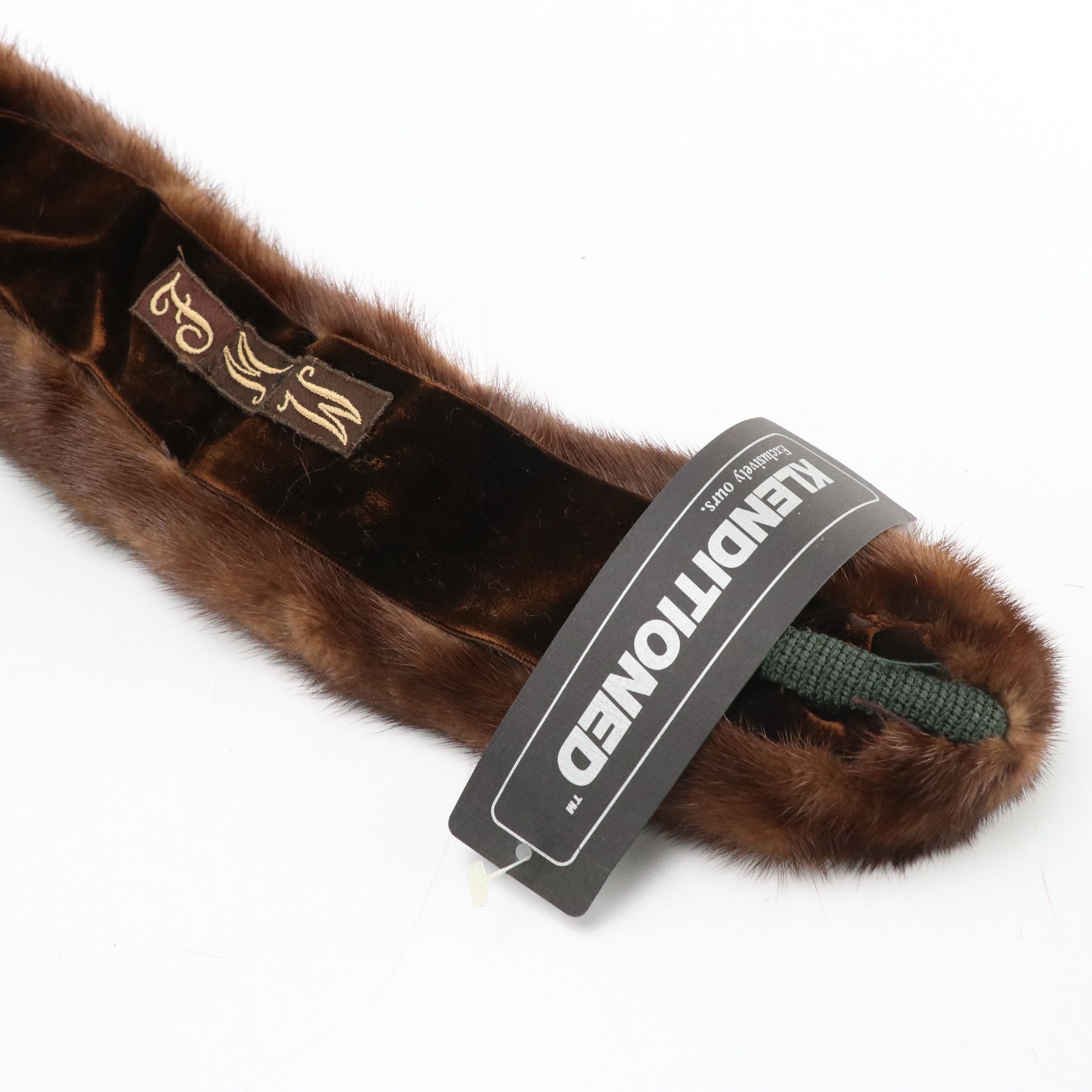 Pogue's Cincinnati & Royal Pastel Vintage Mink Collars, Full Pieced Mink Stole