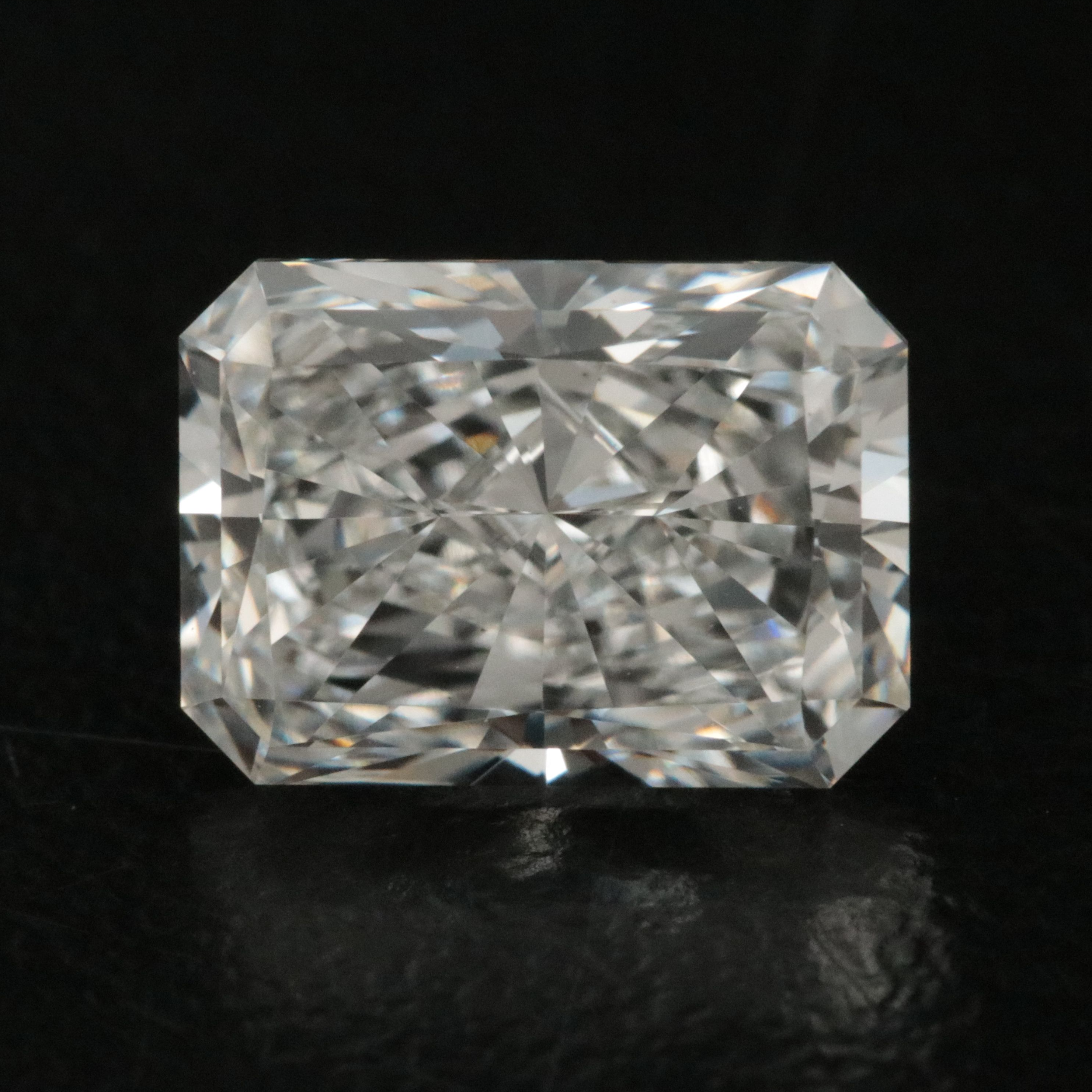 Loose 1.93 CT Lab Grown Diamond with IGI Report