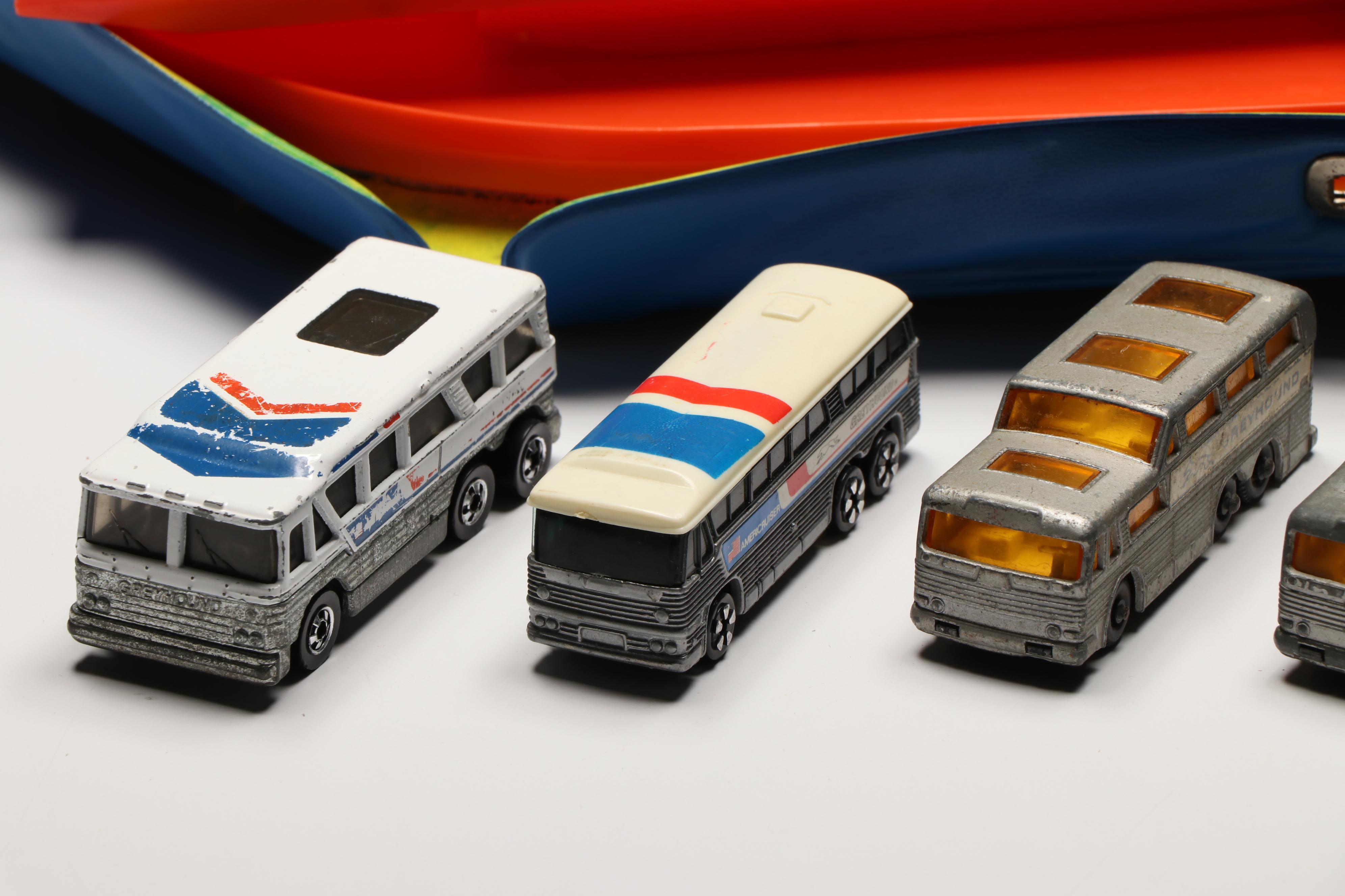 Matchbox City Play Set with Carry Cases and Other Diecast Toy Cars