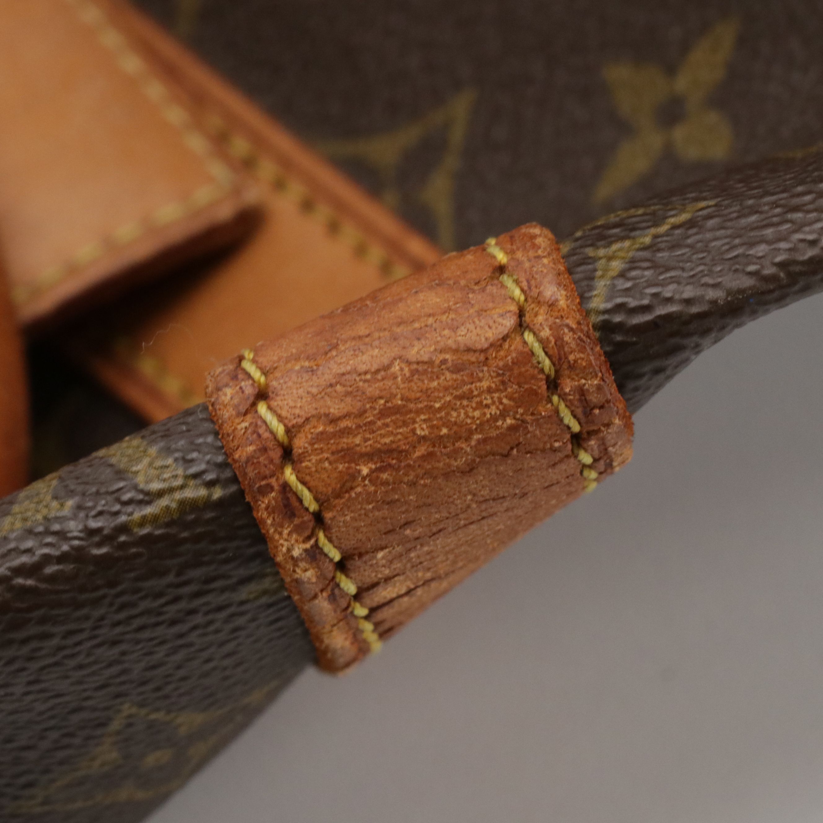 Louis Vuitton Keepall 50 in Monogram Canvas and Leather