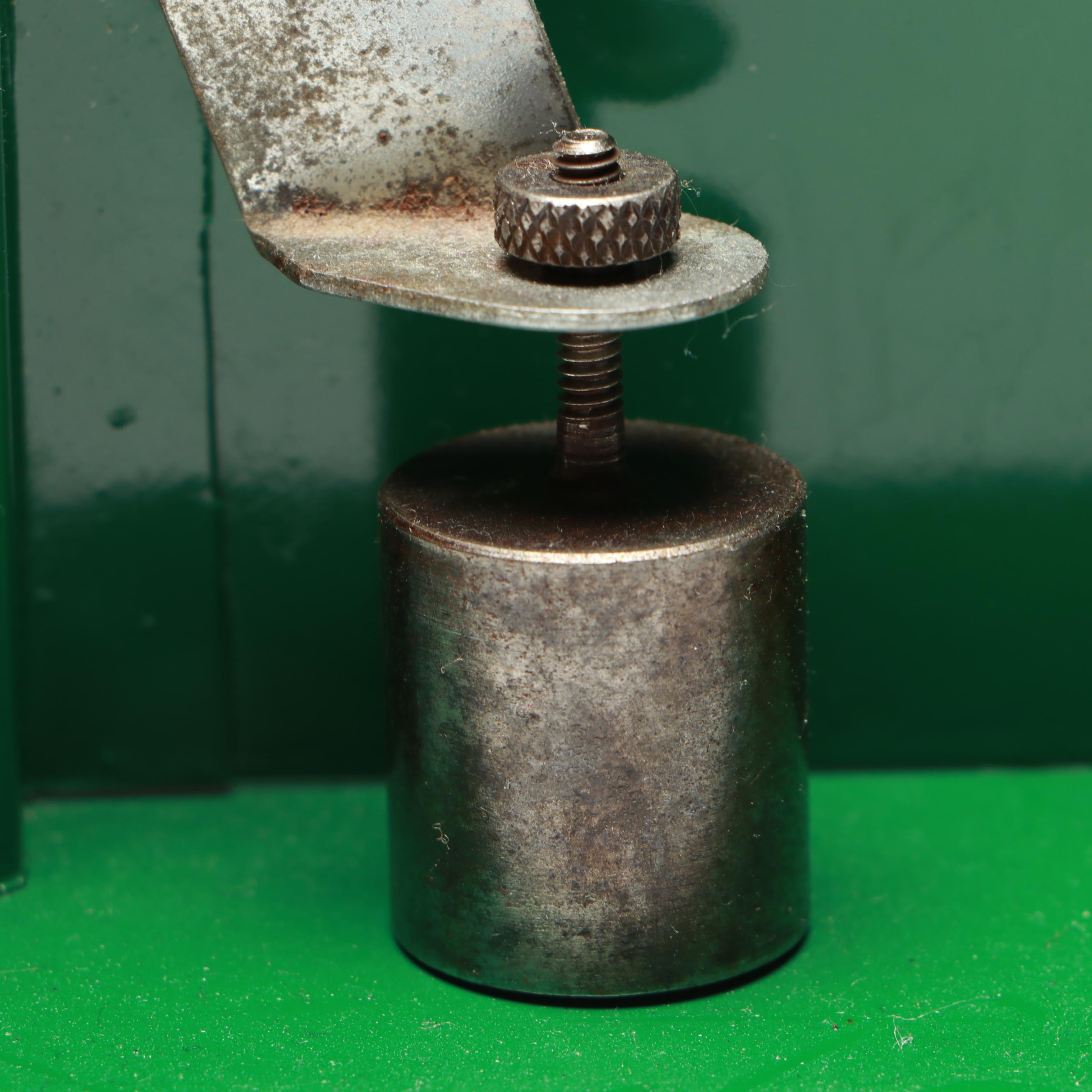 Vintage "Jiffy-Way" Metal Egg Scale, Mid-20th Century