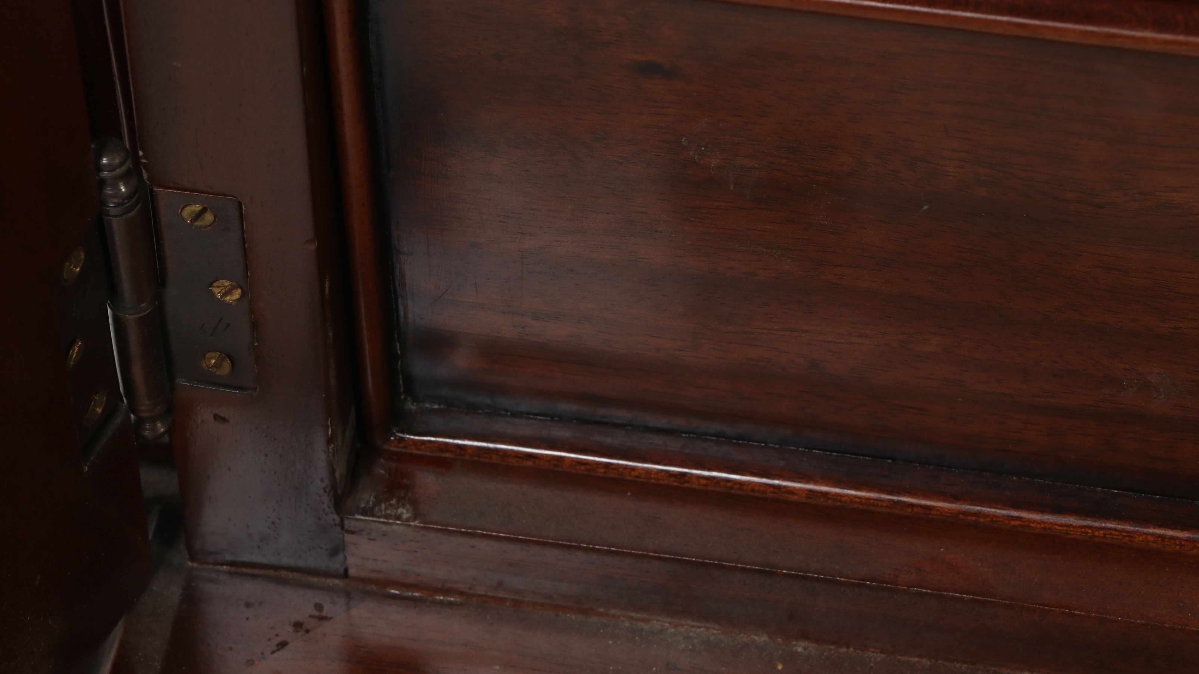 Chippendale Style Leather Top Mahogany Partner's Desk