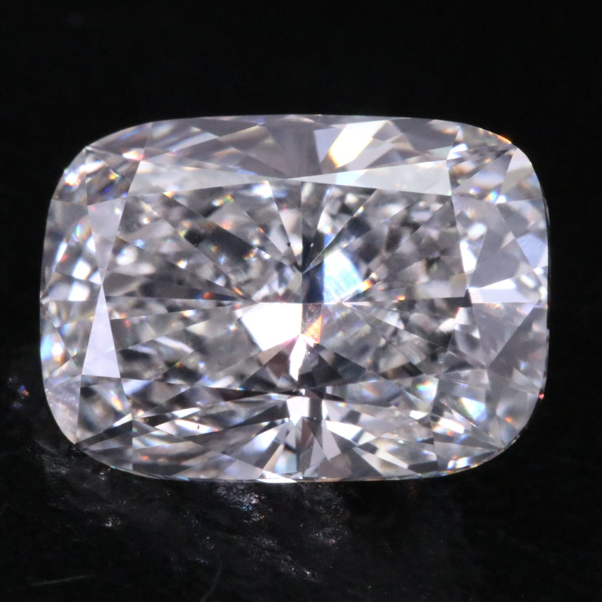 Loose 1.97 CT Lab Grown Diamond with IGI Report